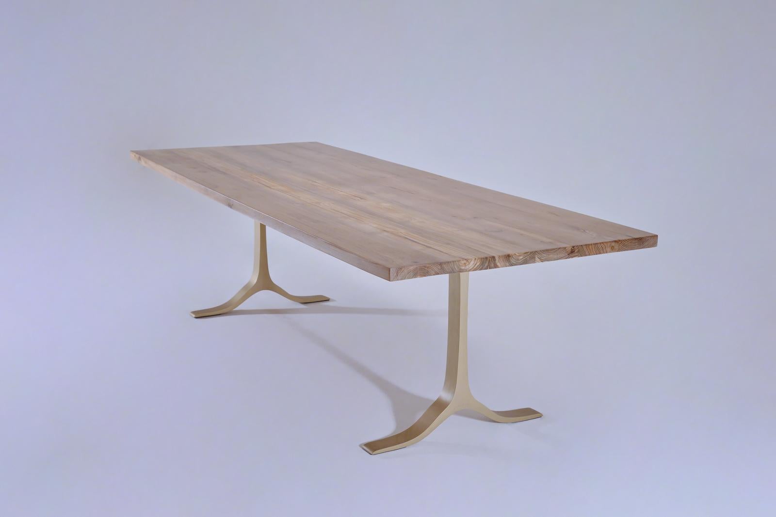 Model: FTOP-PT2L-BS1-TE-BL-NO
Top: Reclaimed hardwood
Top finish: Natural oiled
Base: PT2L base, Golden Sand Brass
Base finish: Sculpture structure natural
Dimensions: 250 x 96 x 73 cm
(W x D x H) inches 98.43 x 37.8 x 28.74 inch

P. Tendercool