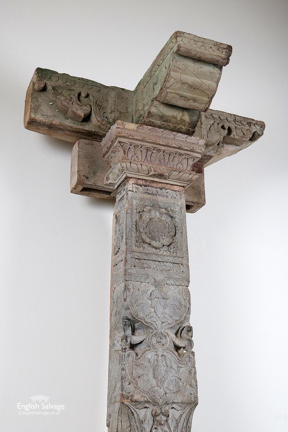 Reclaimed Indian Hardwood Pillar with Carving, 20th Century For Sale 1