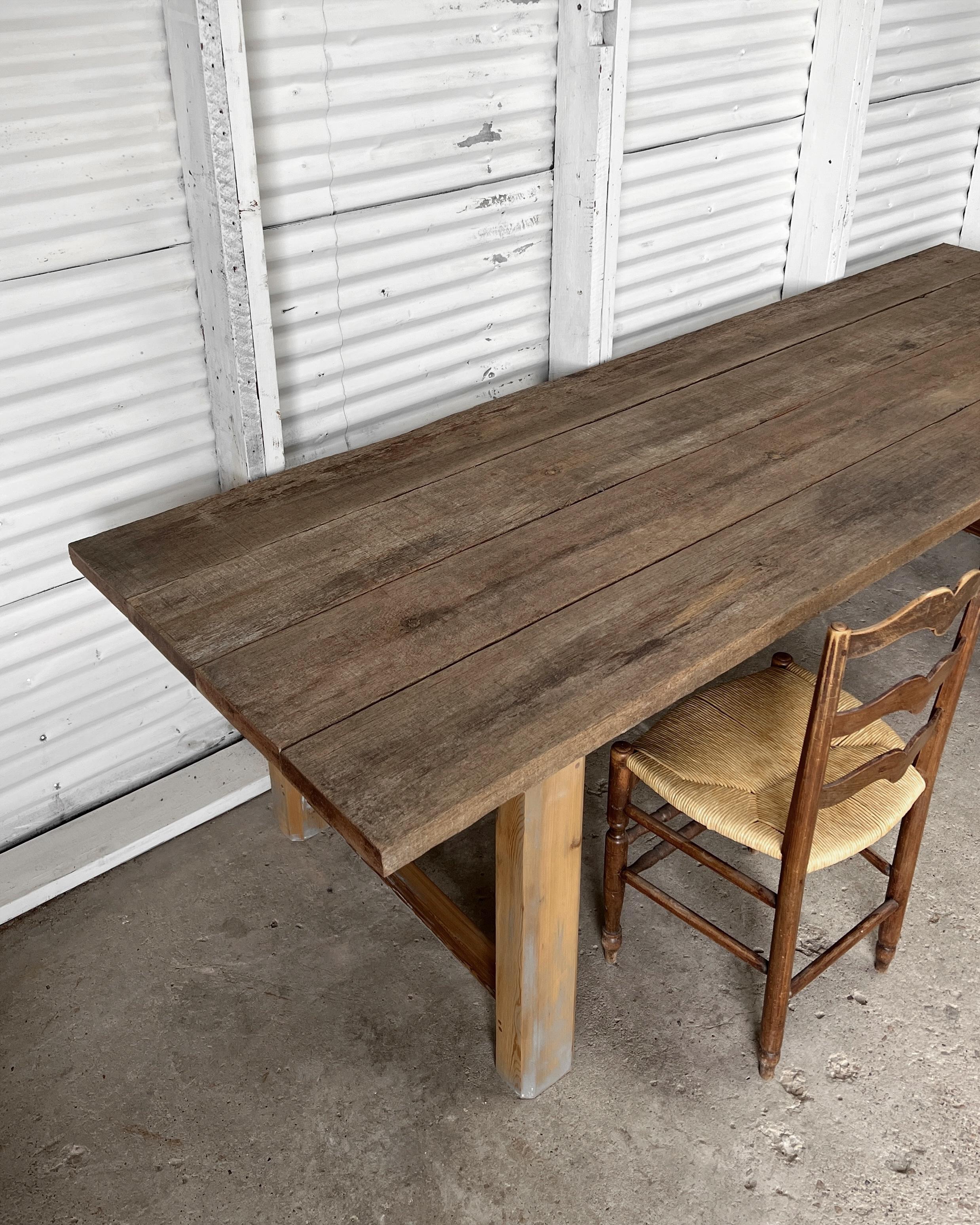 Reclaimed Irish Barn Wood Dining Table In Good Condition In Mckinney, TX