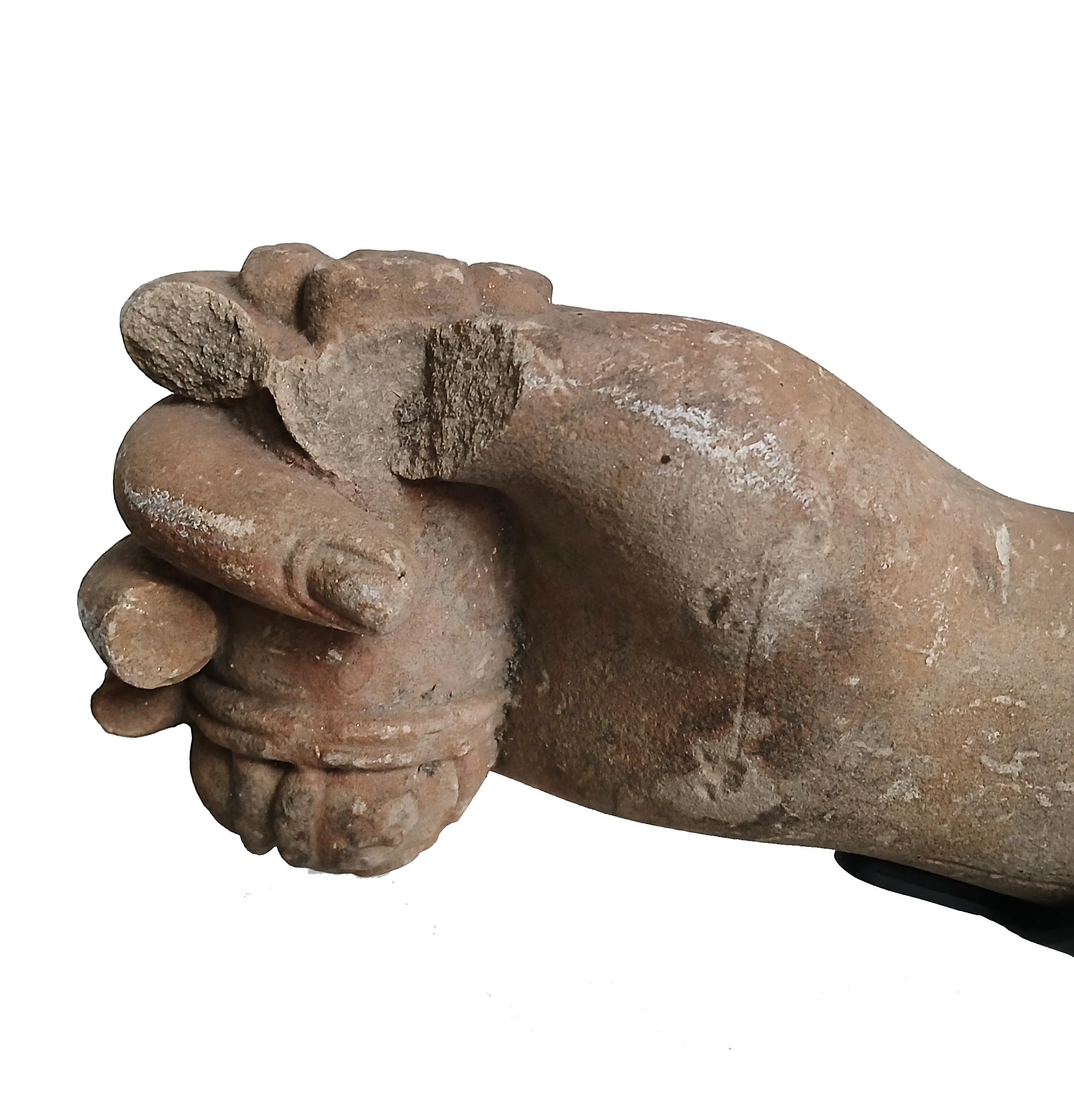 Altro Frammento di scultura khmer recuperata, inizio XX secolo in vendita