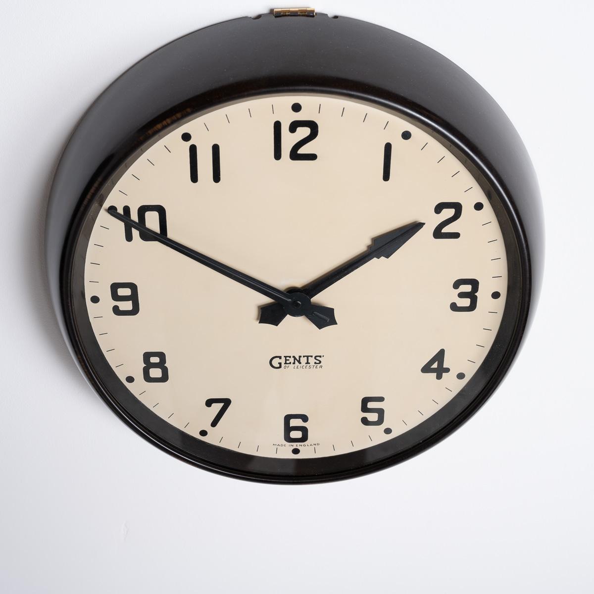 Reclaimed Large 14 Inch Diameter Bakelite Slave Clock By Gents Of Leicester 2