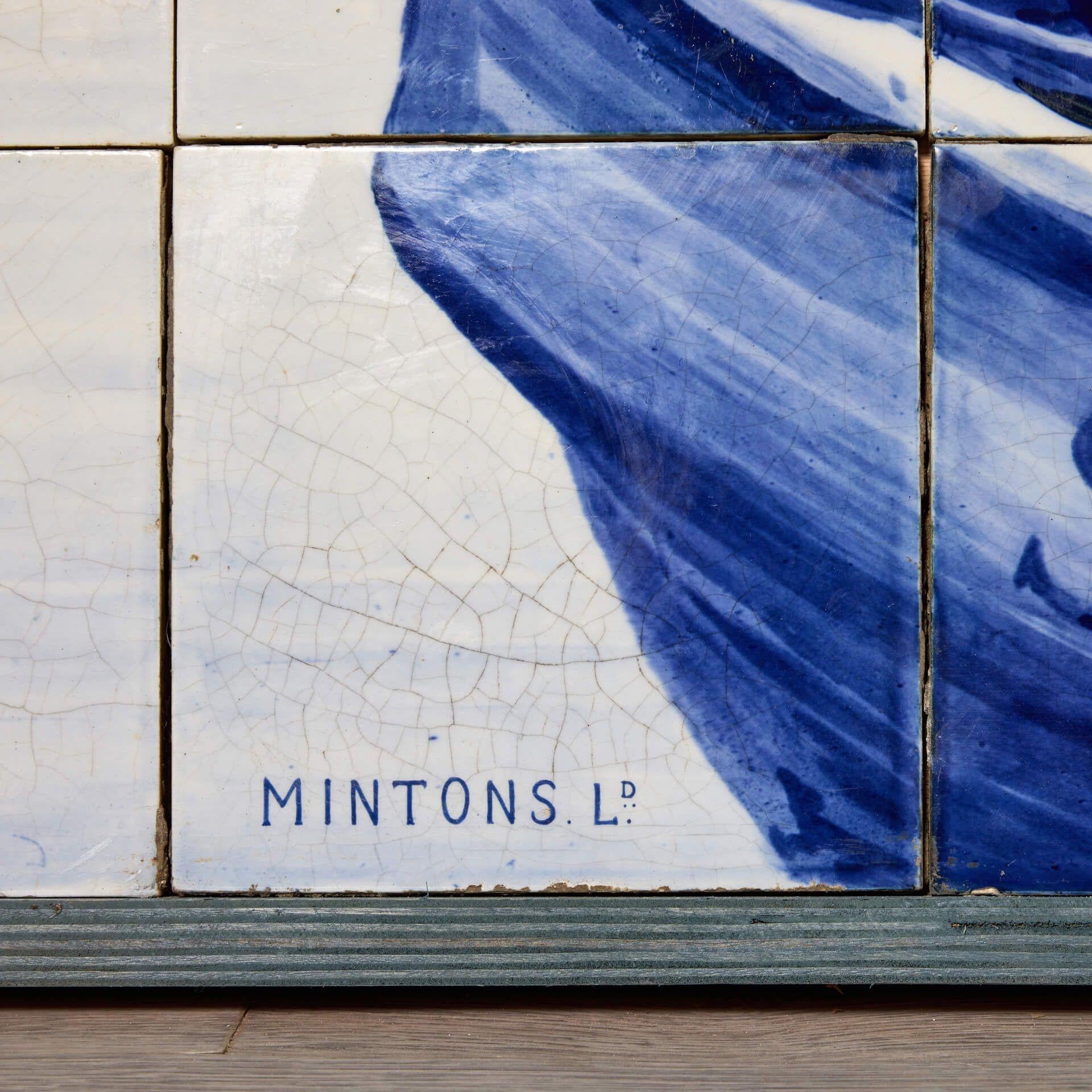 Zurückgewonnene Minton-Fliesenplatte mit Panoramalandschaft am Meer (19. Jahrhundert) im Angebot