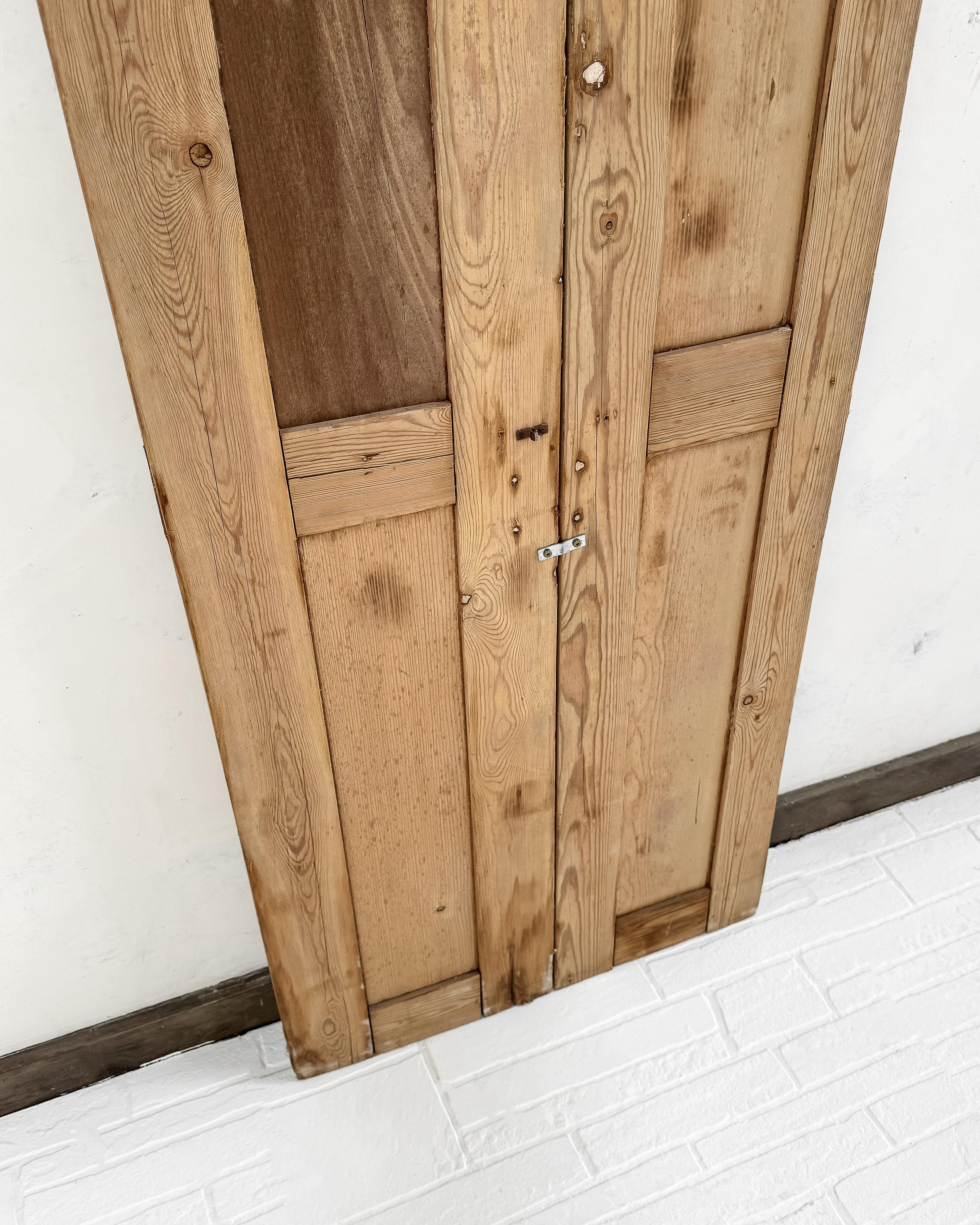 Reclaimed Pair 19th Century 2 Panel English Pine Cupboard Doors For Sale 7