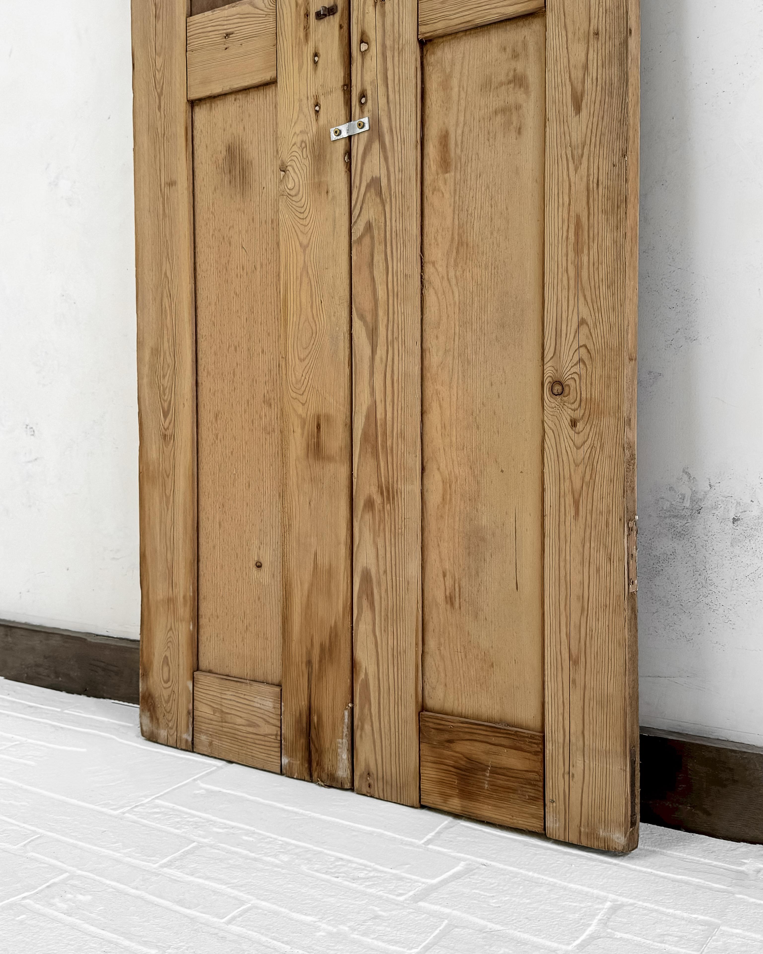 Reclaimed Pair 19th Century 2 Panel English Pine Cupboard Doors For Sale 9