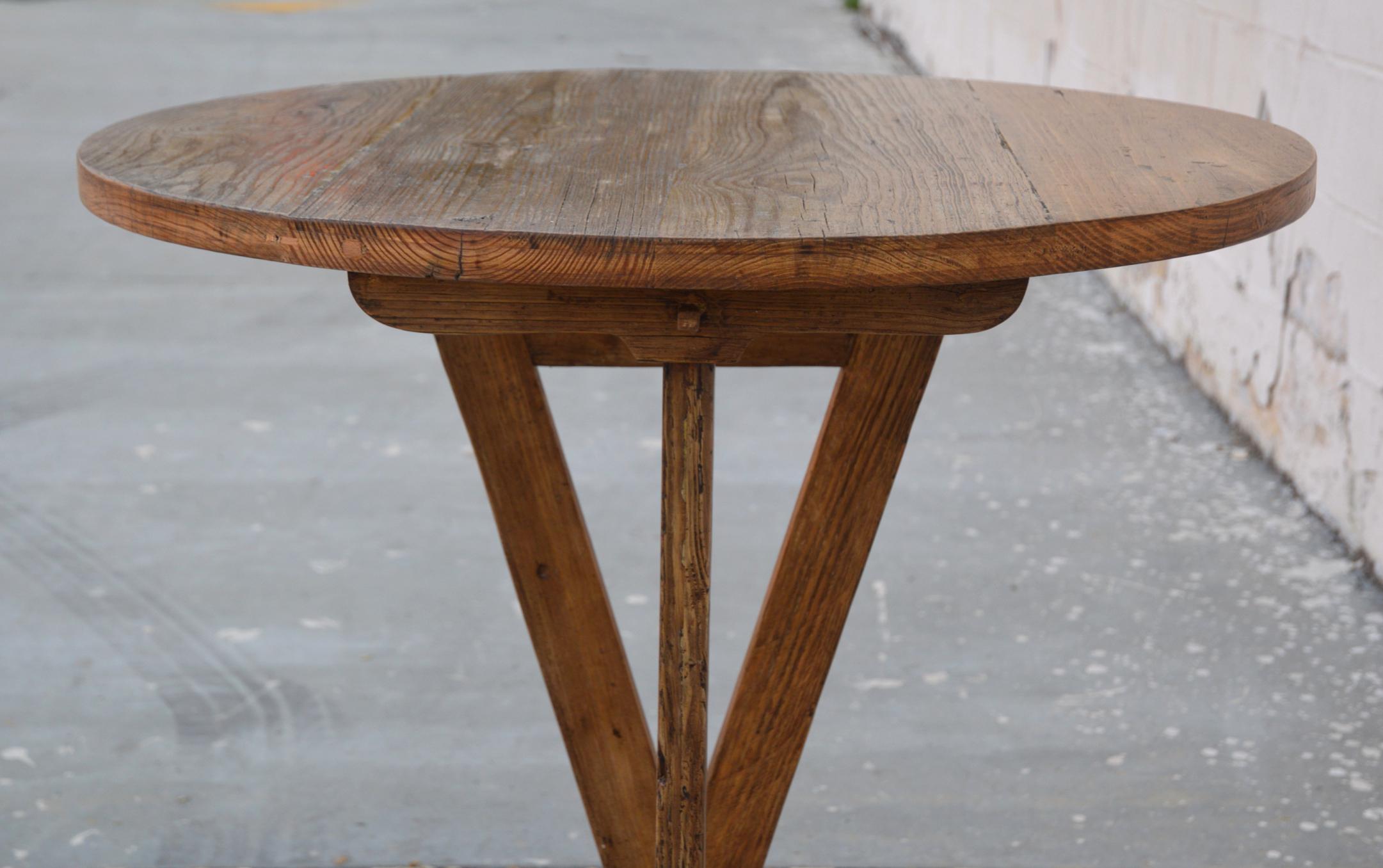 American Clemmie Tilt-Top Table in Reclaimed Pine For Sale