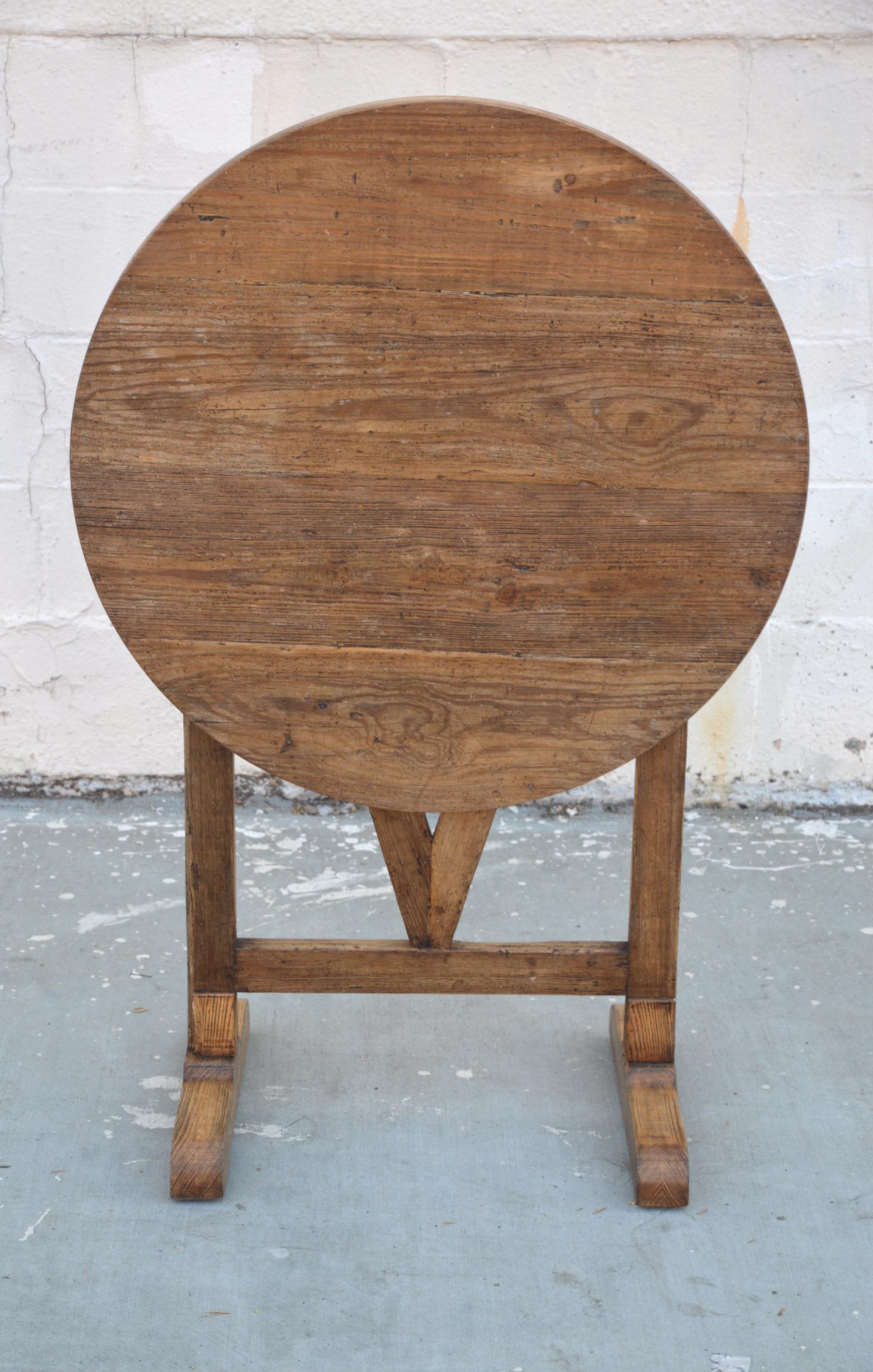 Contemporary Clemmie Tilt-Top Table in Reclaimed Pine For Sale