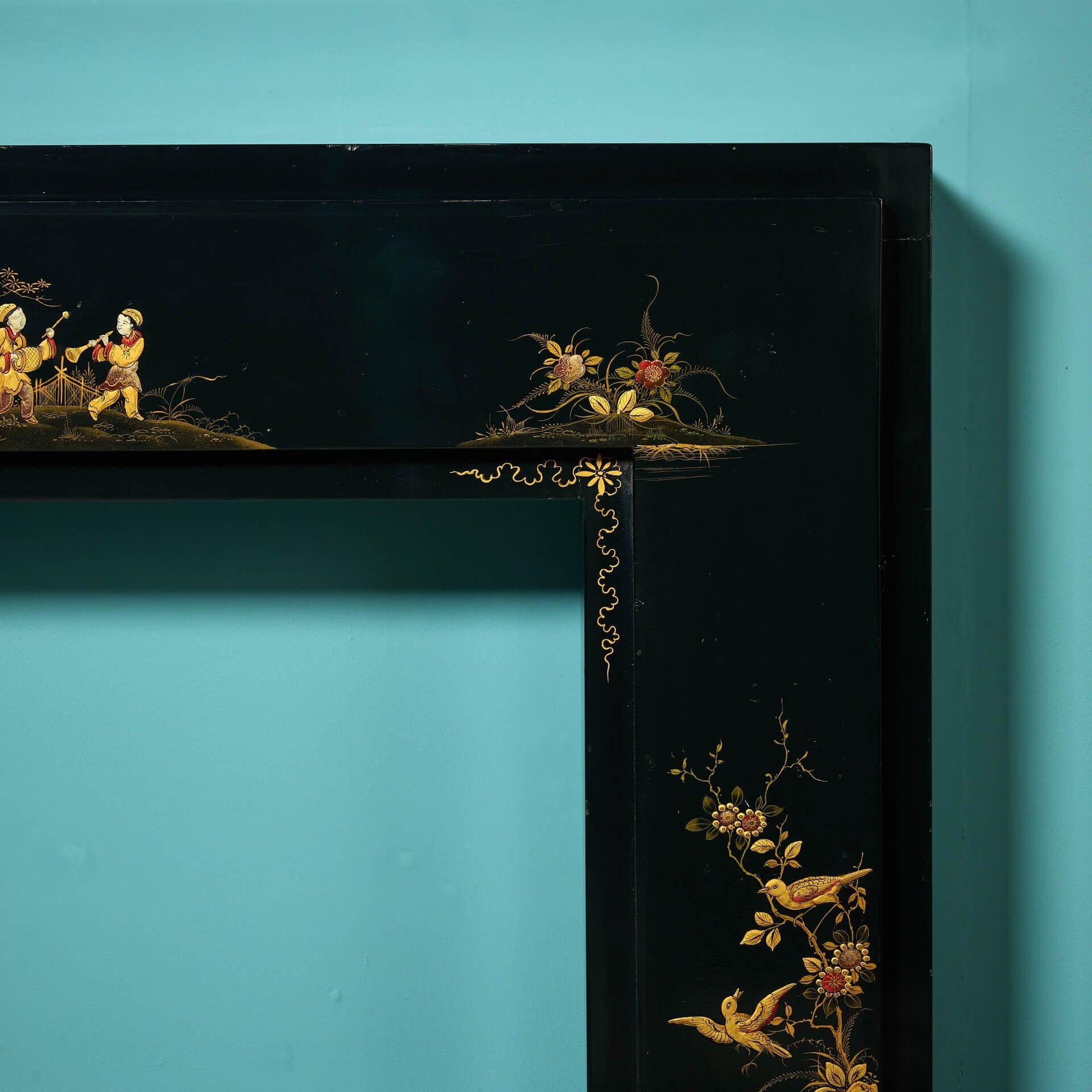 Cheminée chinoiseries noire rare récupérée État moyen - En vente à Wormelow, Herefordshire