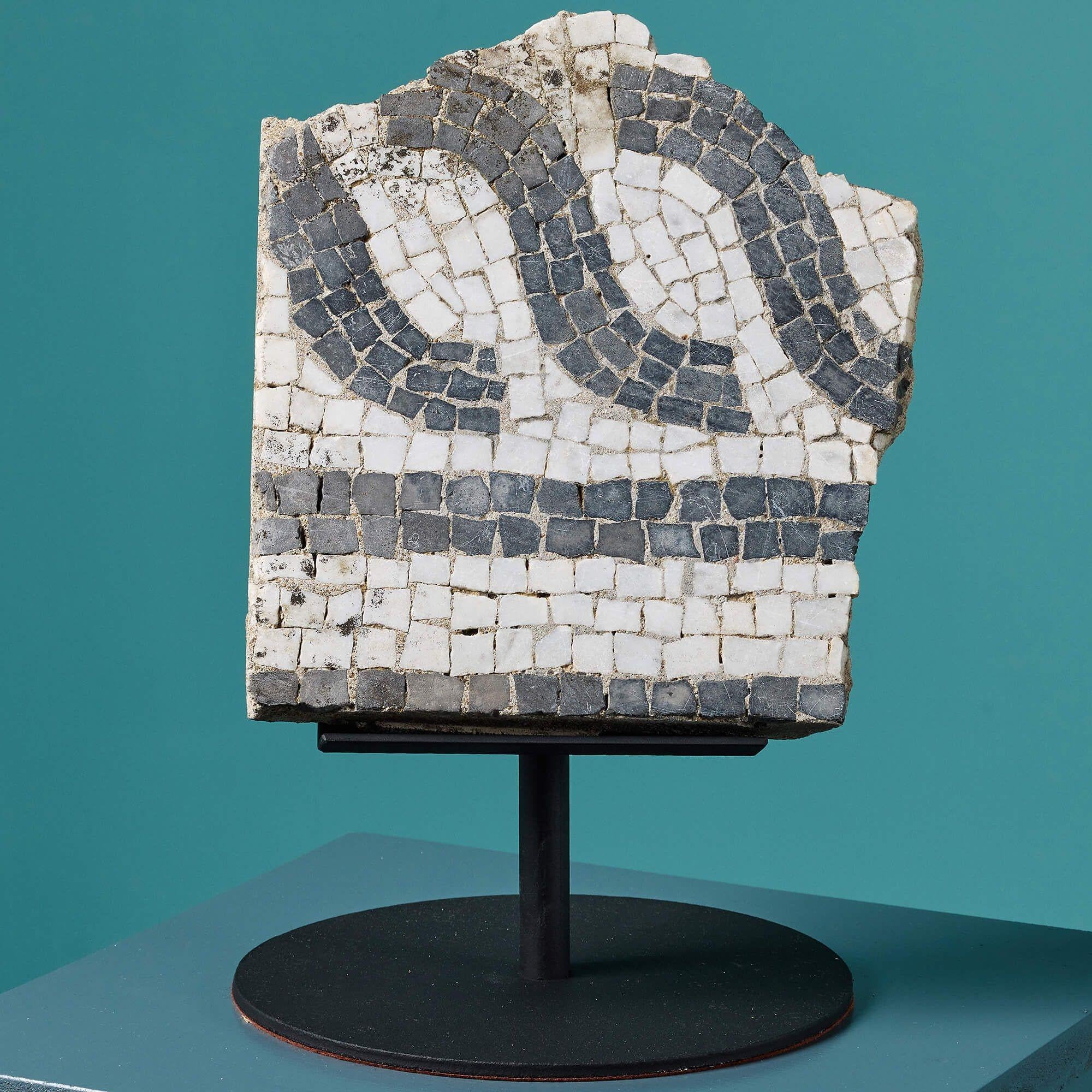 English Reclaimed Roman Style Mosaic Fragment on Stand For Sale