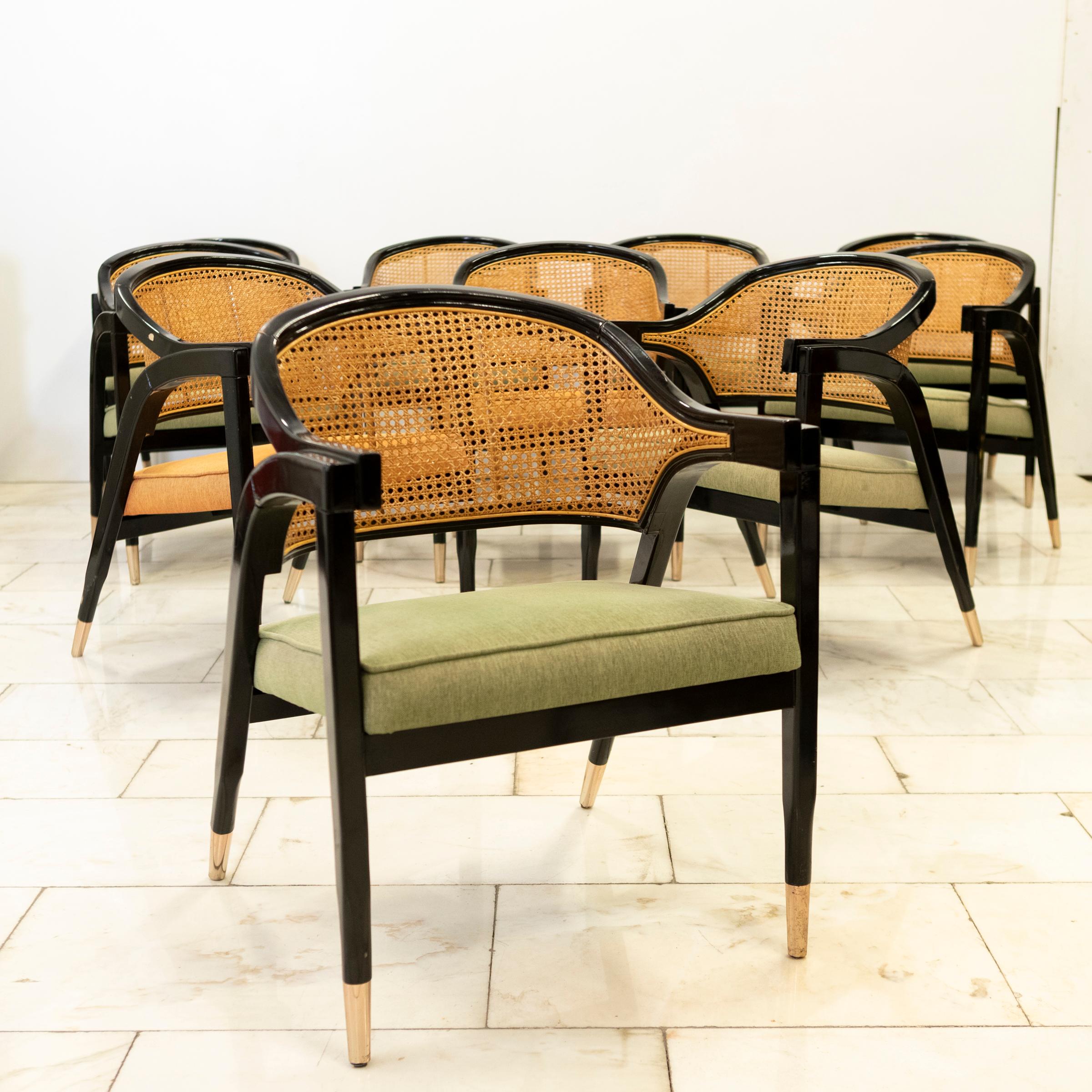 Set di 10 sedie da pranzo di ispirazione mid century recuperate  Edward Wormley In condizioni buone in vendita a Ware, GB