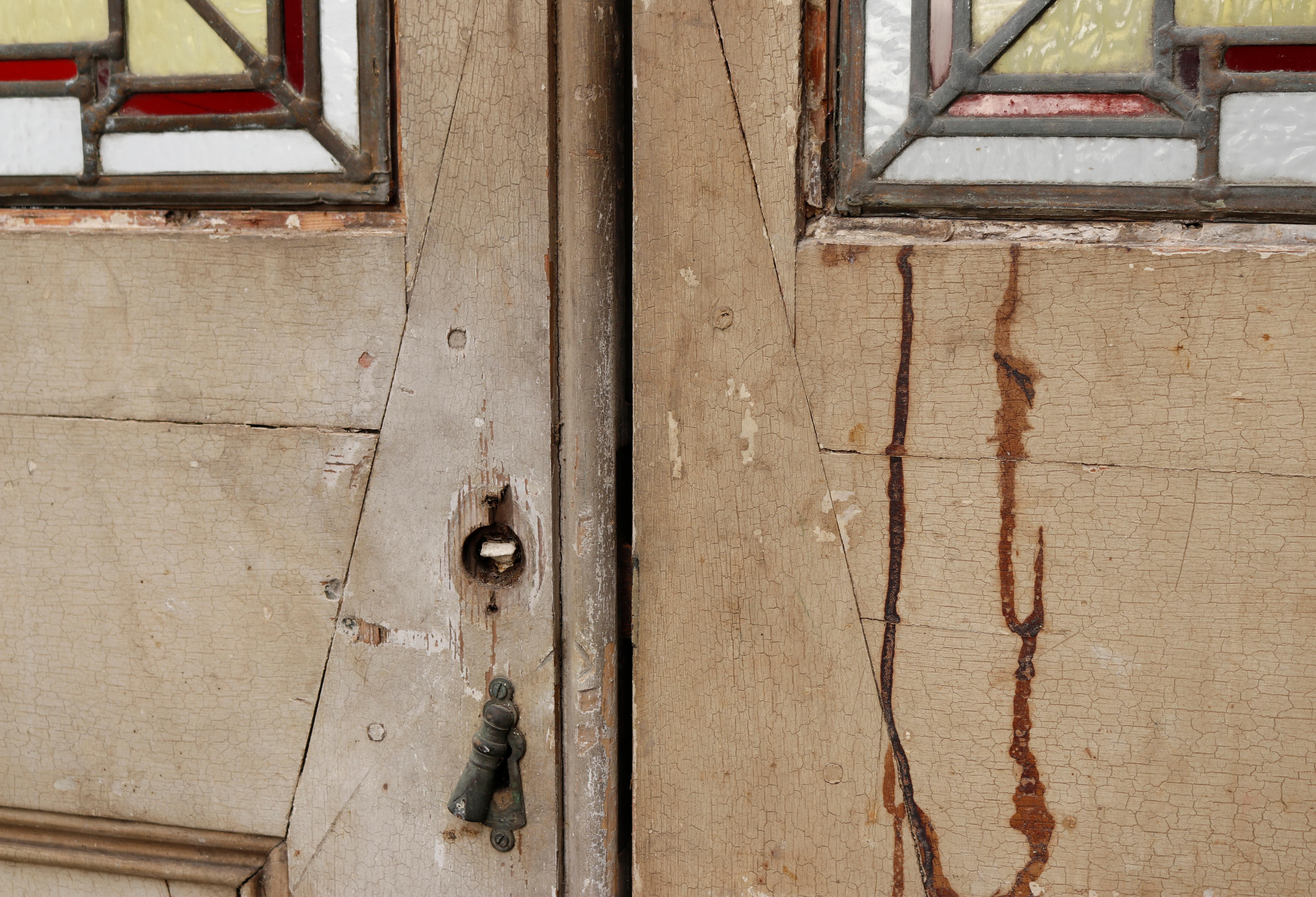 Wiederhergestellte Glastüren aus Buntglas im Zustand „Relativ gut“ im Angebot in Wormelow, Herefordshire