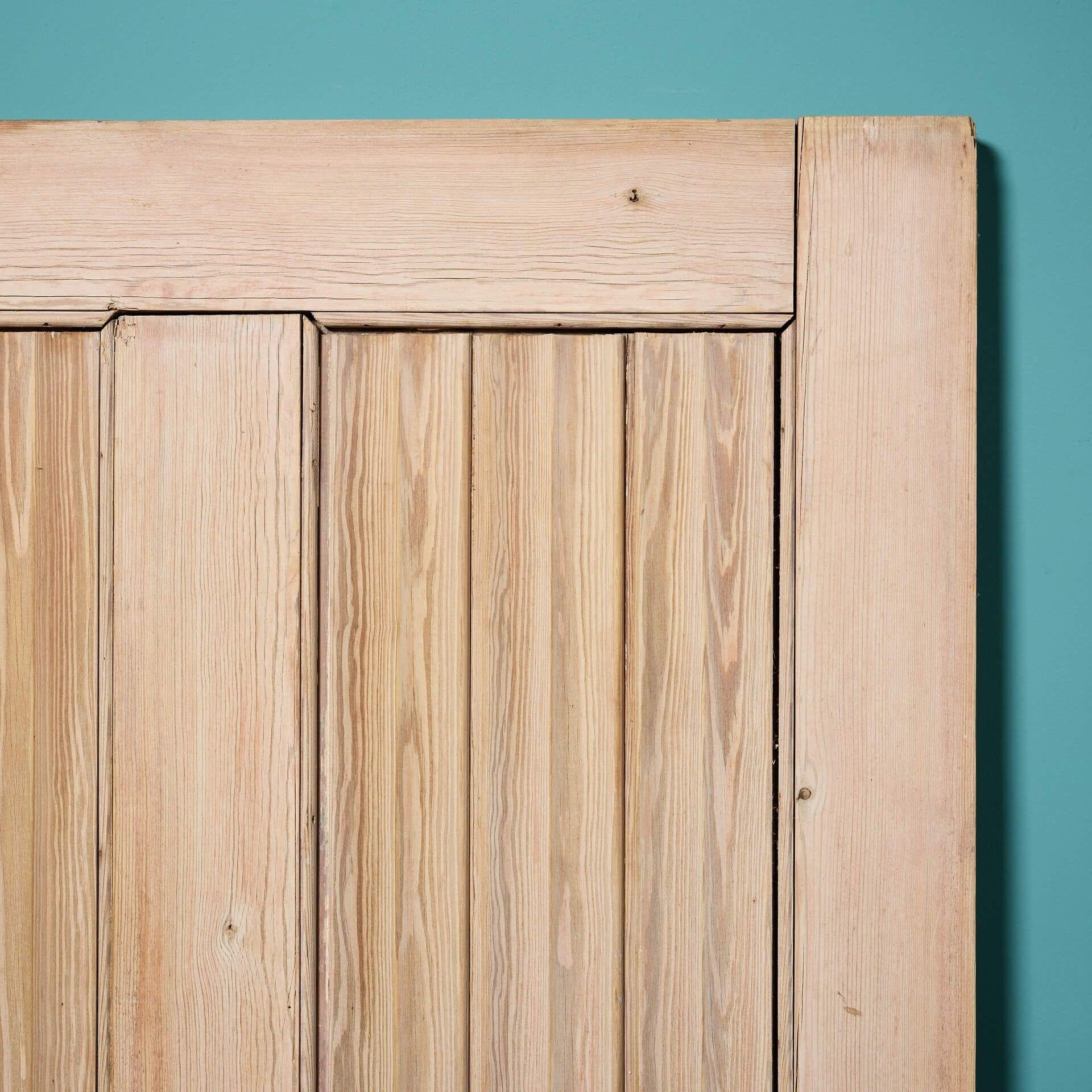 Reclaimed Victorian Four Panel Front Door In Fair Condition For Sale In Wormelow, Herefordshire