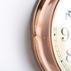 Reclaimierte Vintage-Wanduhr aus poliertem Kupfer von Synchronome