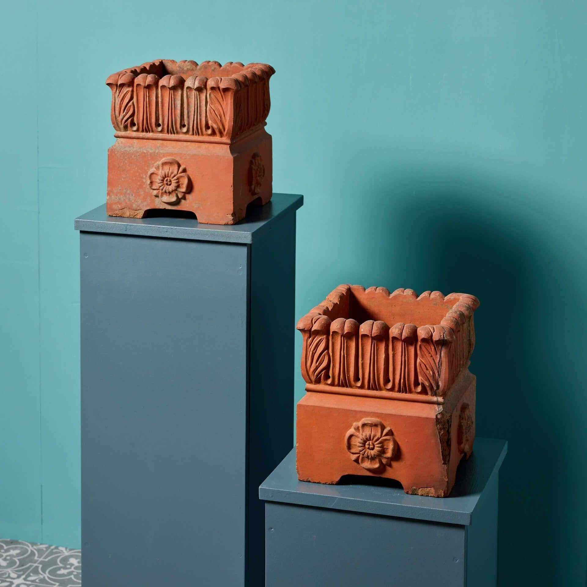 Due fioriere antiche in terracotta W Meeds & Son in vendita 2