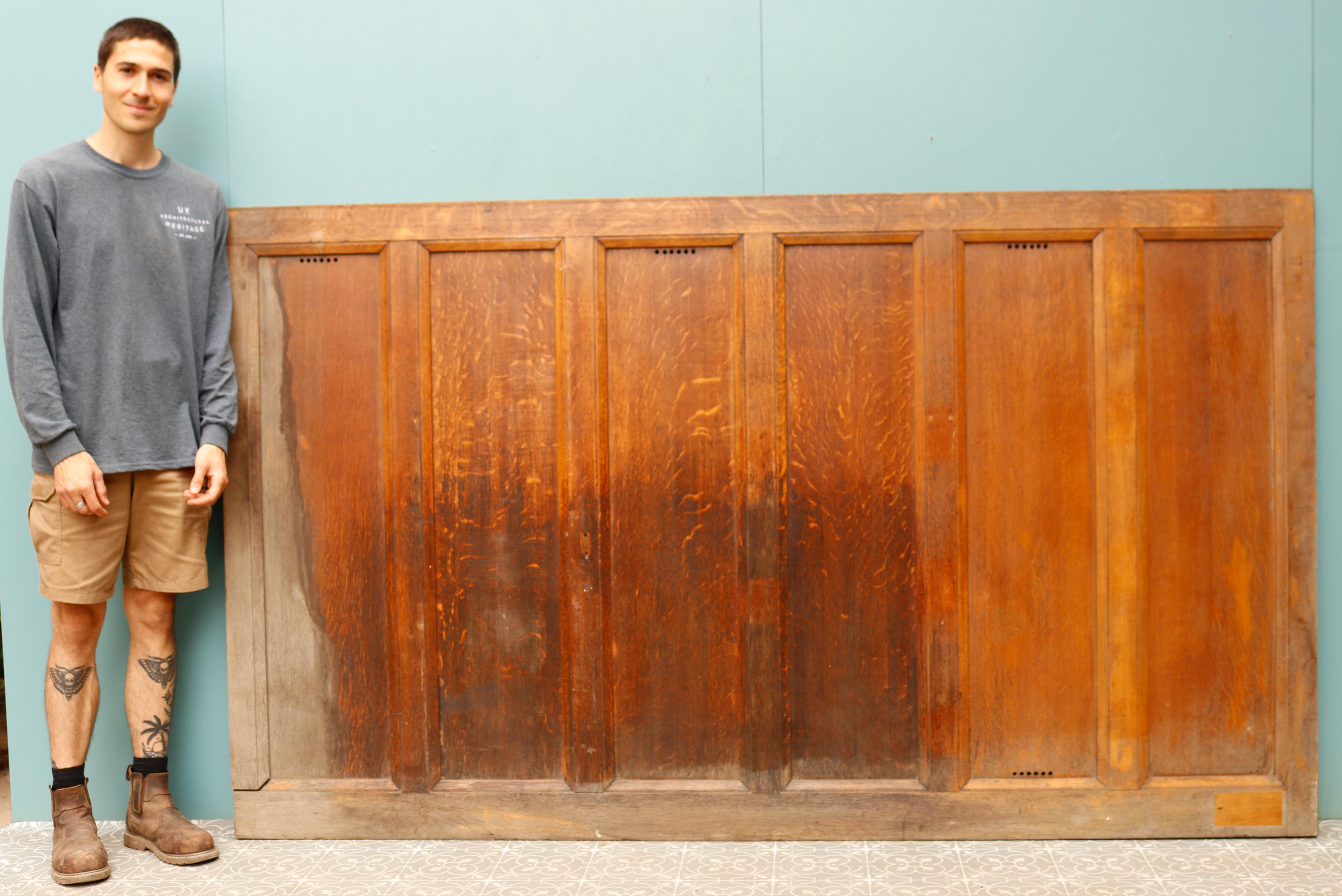 Reclaimed oak wall panelling. A single 2.4 meter length of antique oak wall panelling.