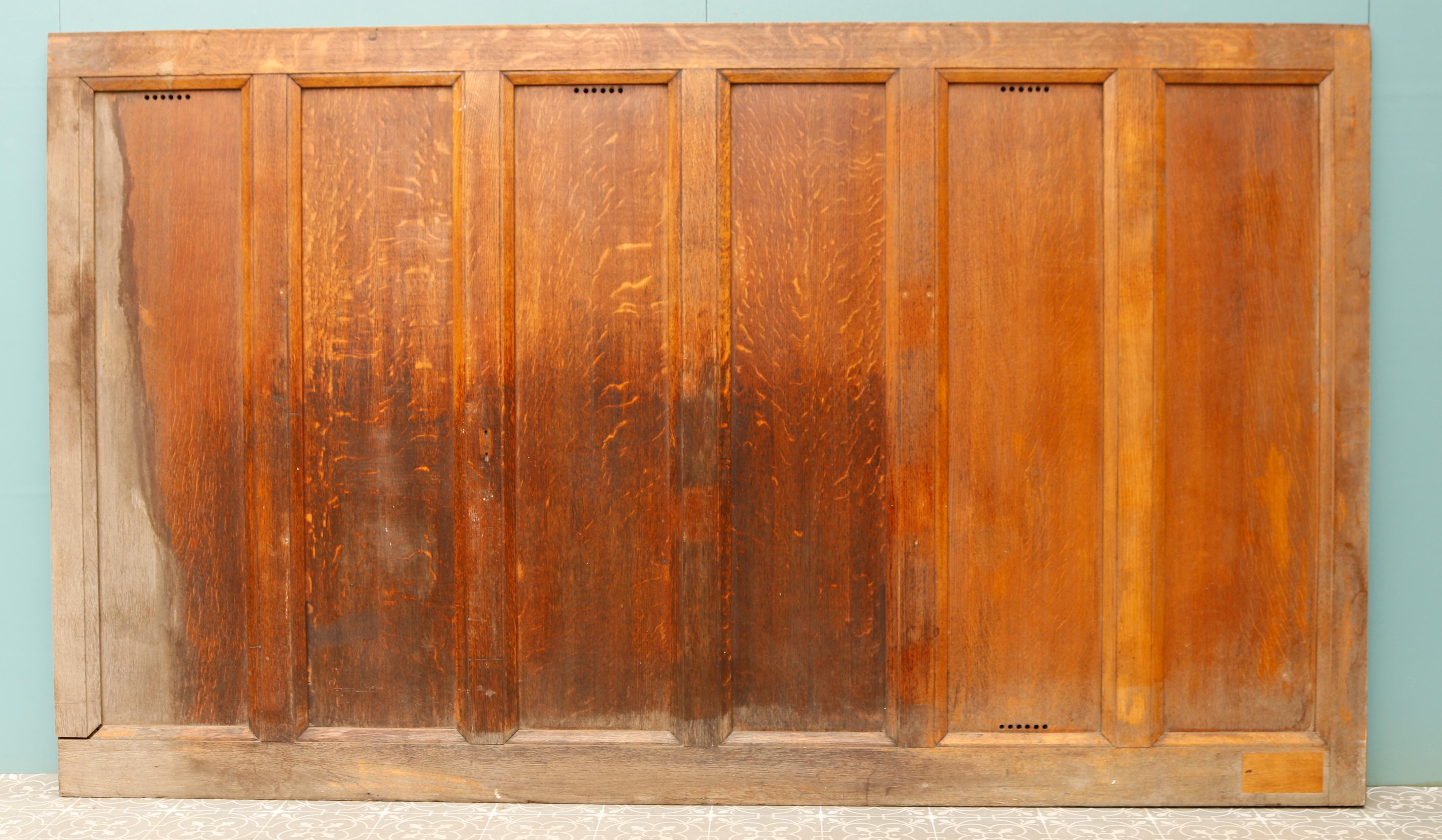 Wood Reclaimed Wall Panelling in Oak For Sale