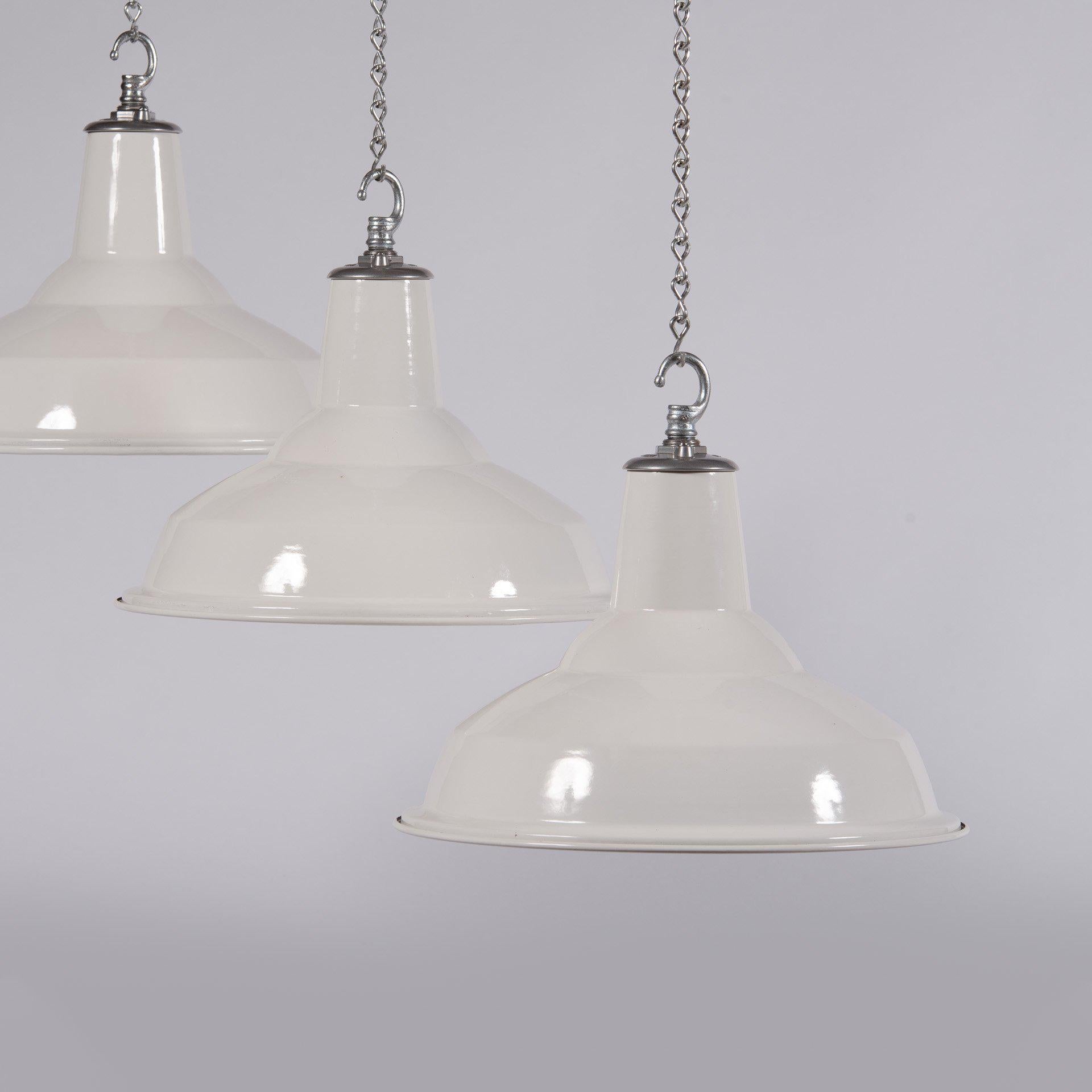 Reclaimed White Enamel Industrial Pendants by Benjamin Electric In Good Condition For Sale In Nottingham, GB