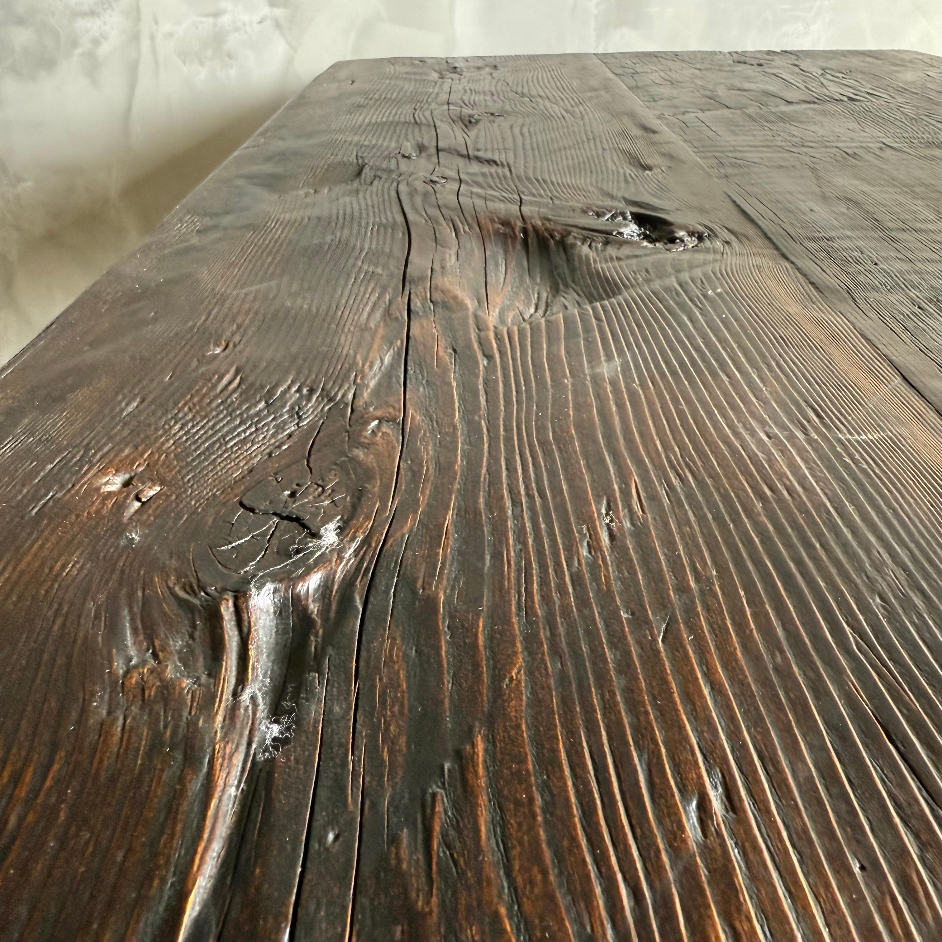 Table de salle à manger en bois recyclé teinté noyer foncé en vente 11