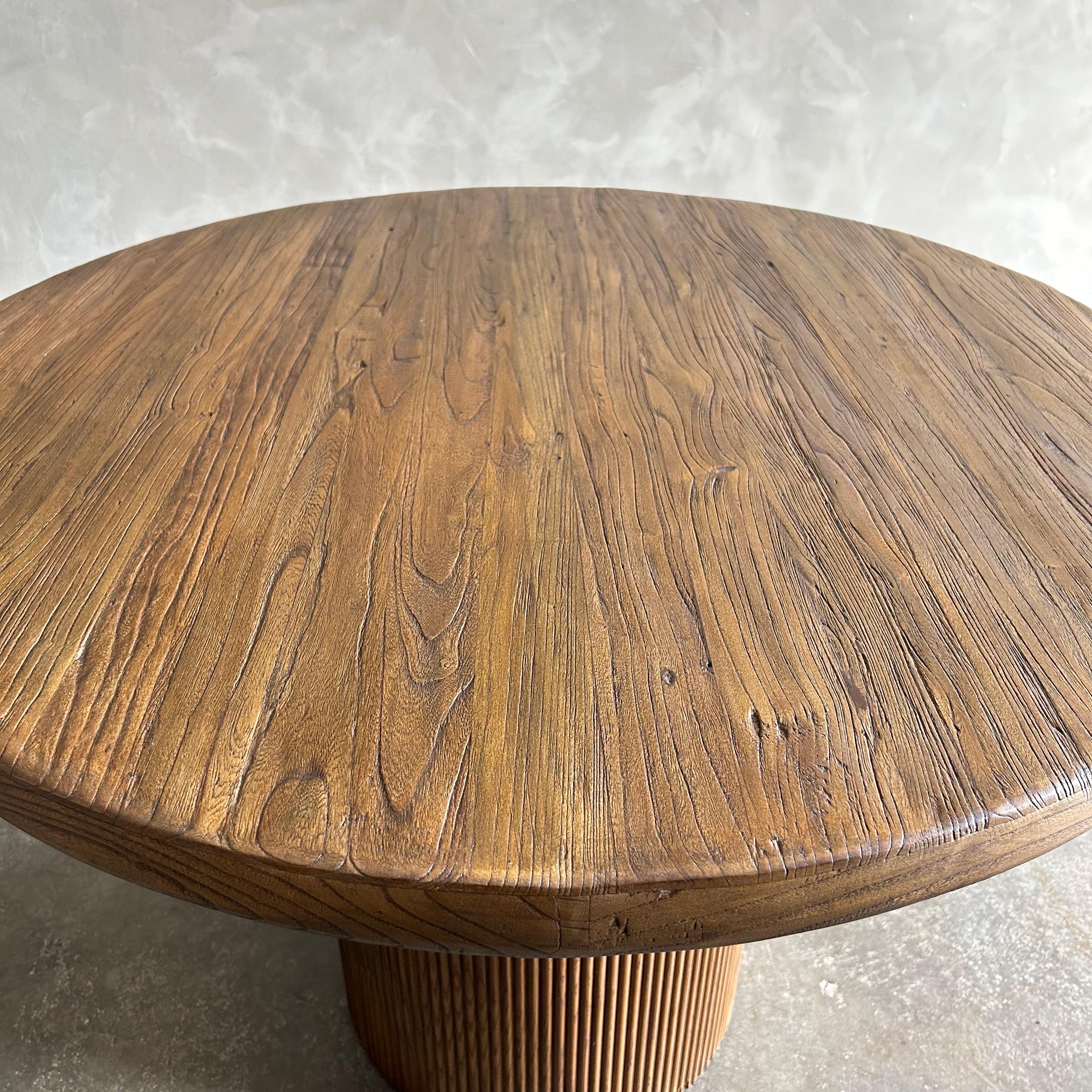 Elm Reclaimed Wood Round Reeded Base Dining Table in Dark Walnut Finish