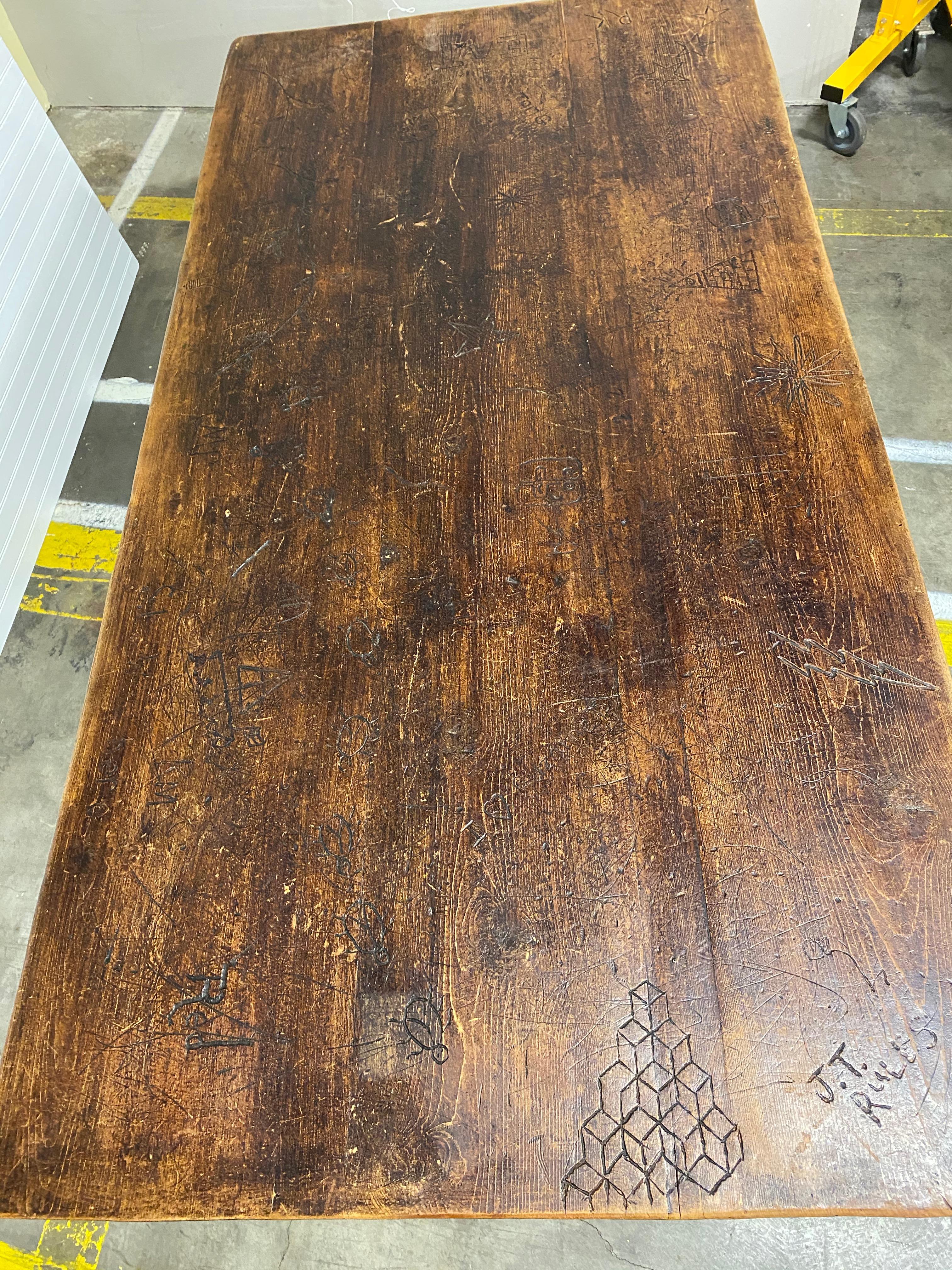 Reclaimed Wood Schoolhouse Dining Room Table In Good Condition In Sebastopol, CA