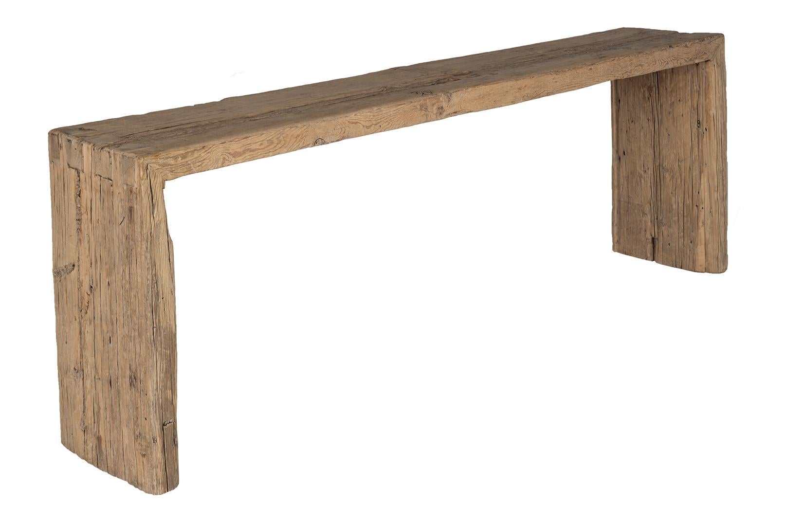 This one-of-a-kind furniture piece is part of Brendan Bass’s Le Monde Collection, a curated selection of rare and collectible furniture. Le Monde, meaning “The World” in French, features vintage-inspired and modern furniture, including tables,