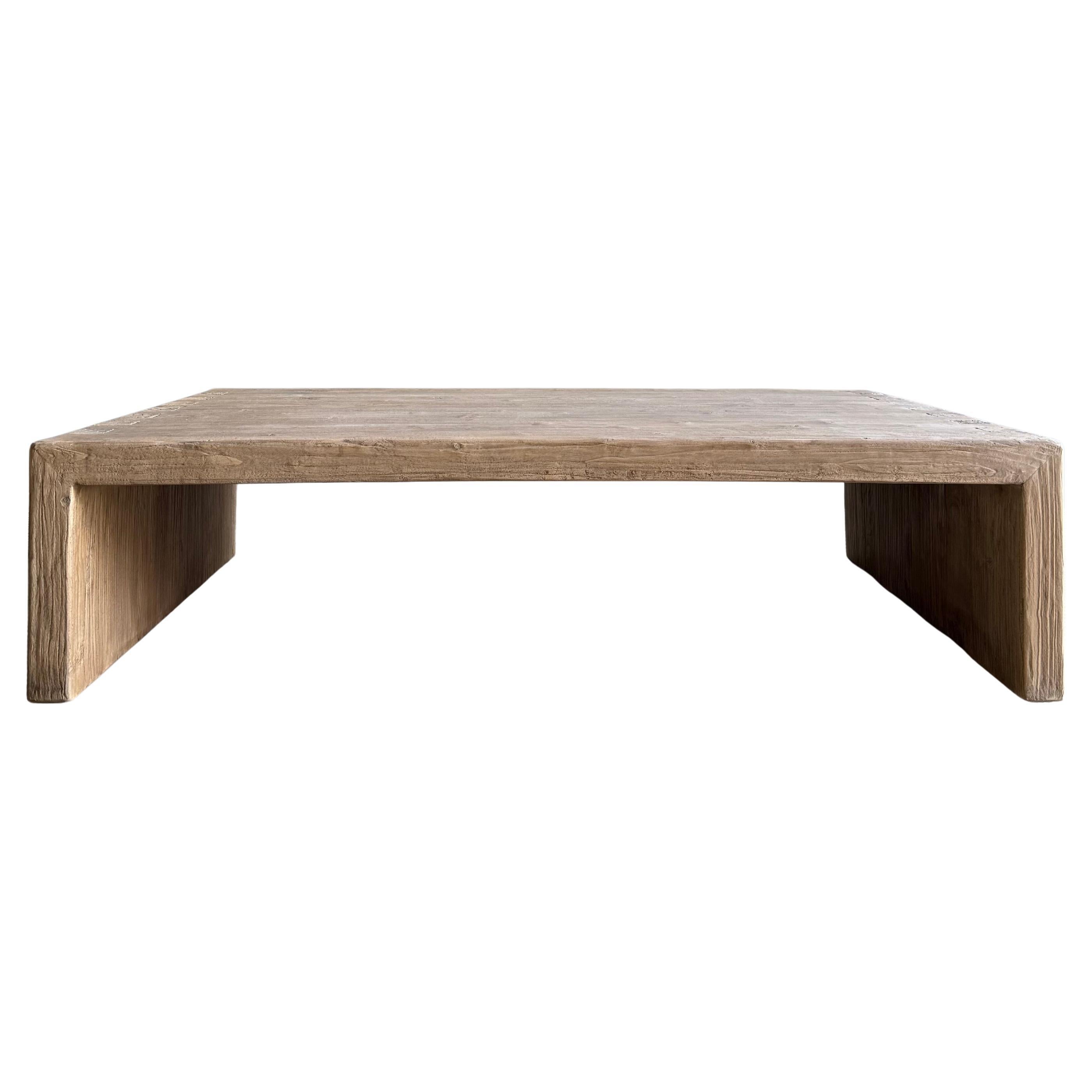 Zurückgewonnenes Holz Wasserfall Stil Couchtisch