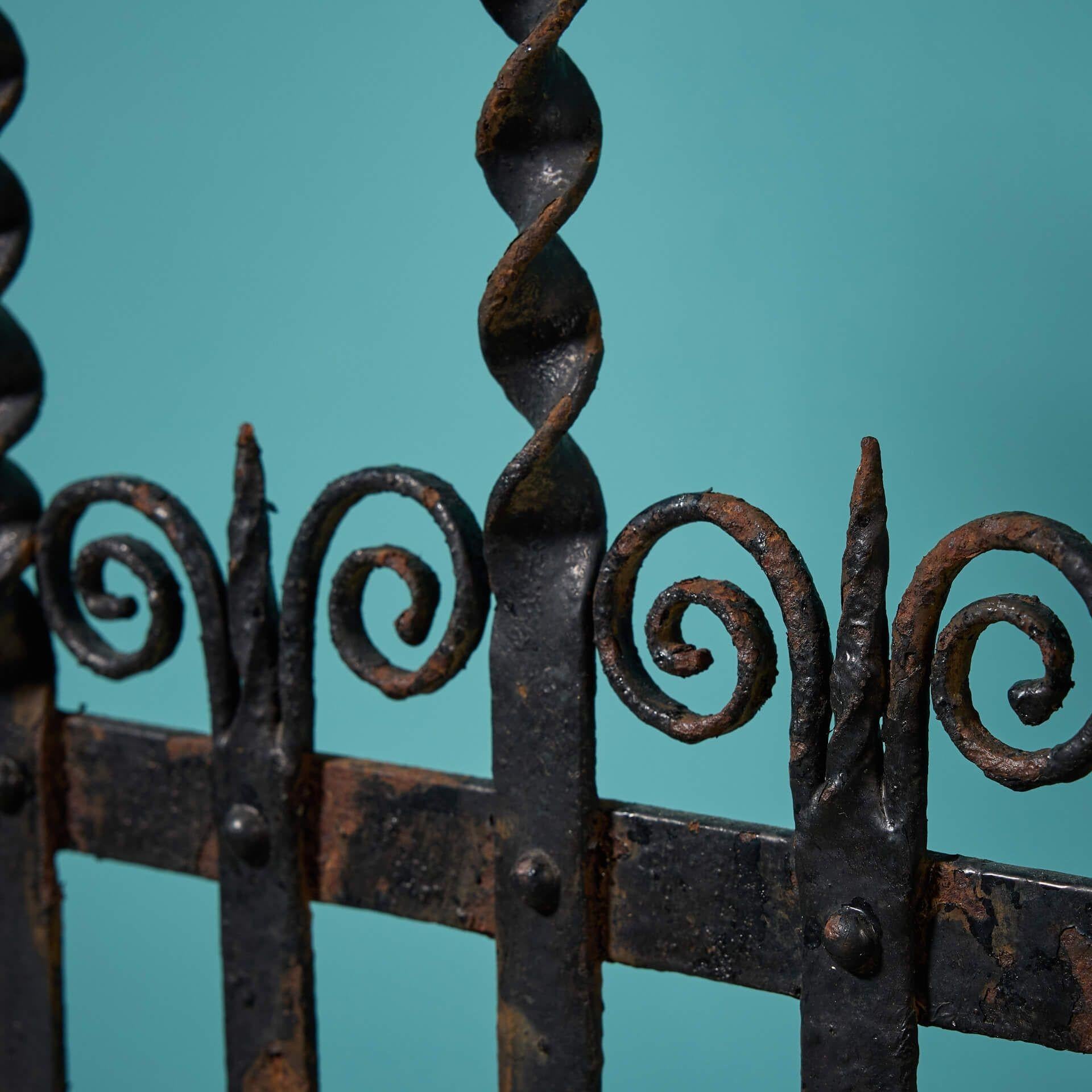 Reclaimed Wrought Iron Garden Side Gate In Fair Condition For Sale In Wormelow, Herefordshire