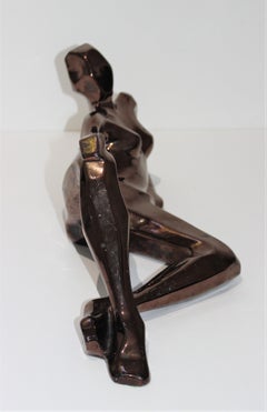 Figure nue allongée de Jaru