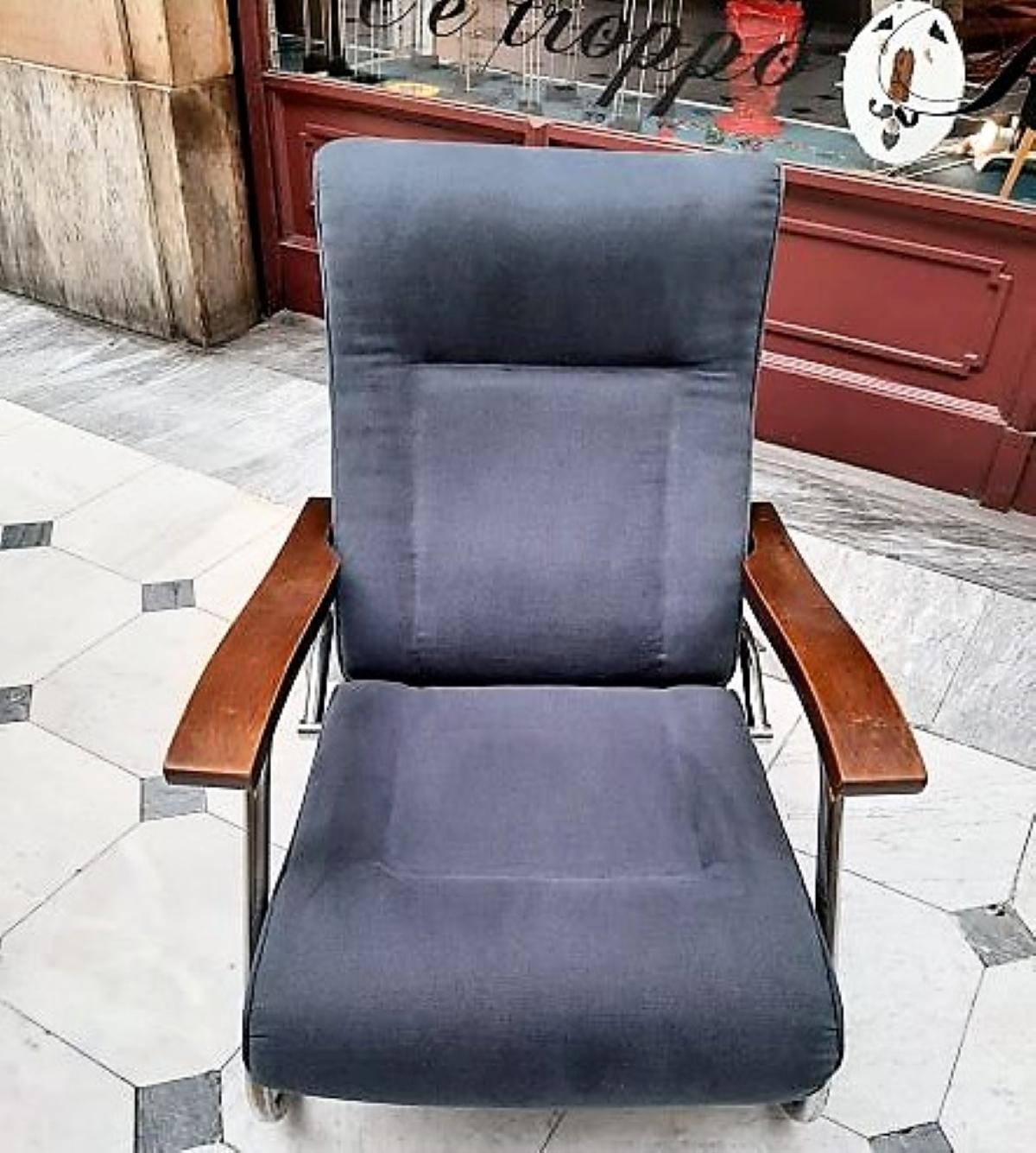 Reclining Armchair 1940s In Good Condition For Sale In Torino, Piemonte