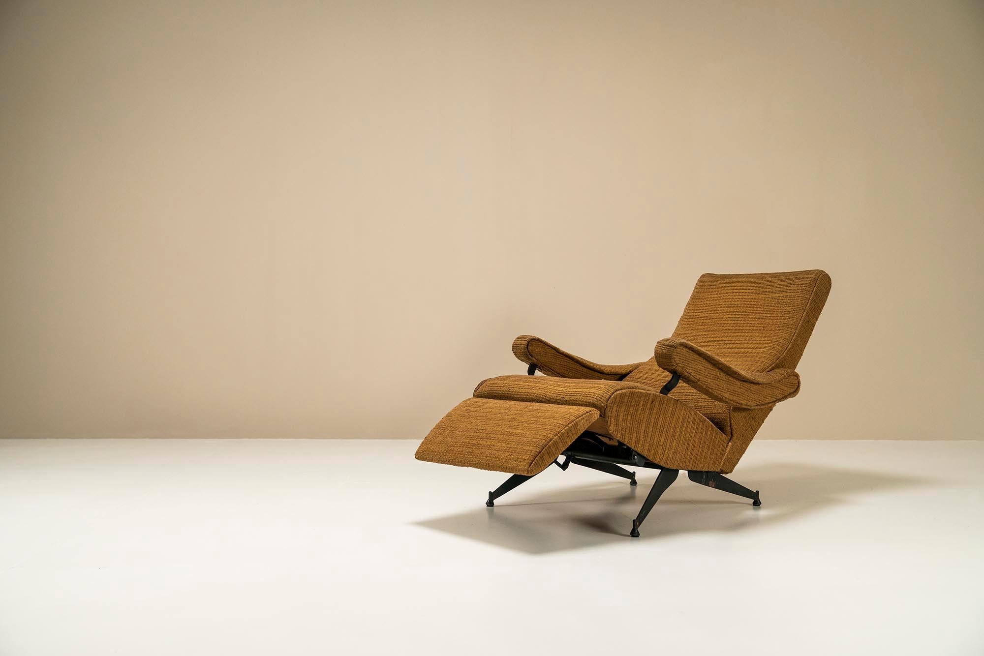 The Nello Pini reclining armchair model 