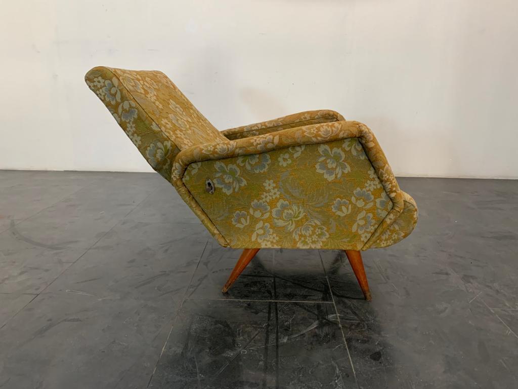 Reclining Armchair with Flower Fabric, 1950s For Sale 1