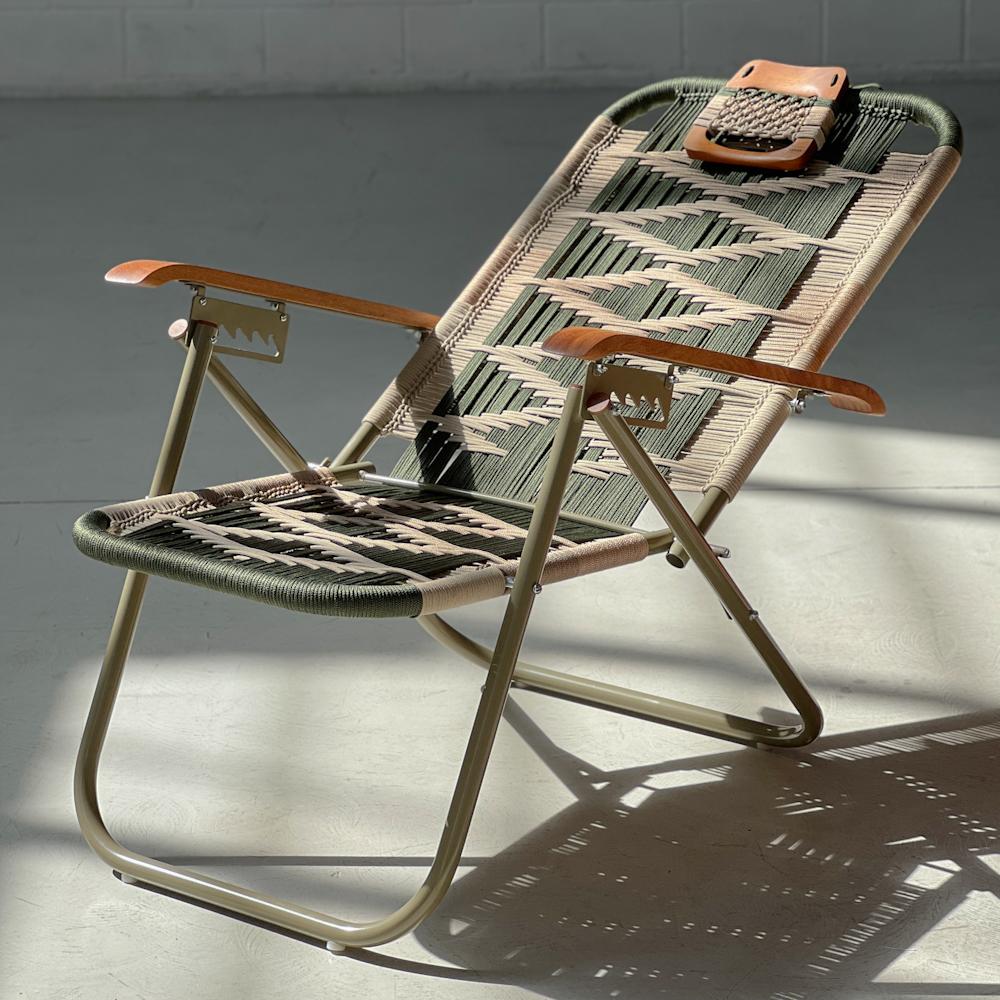 Contemporary Reclining beach arm chair Japú - Trama 3 - Outdoor area - Dengô Brasil For Sale