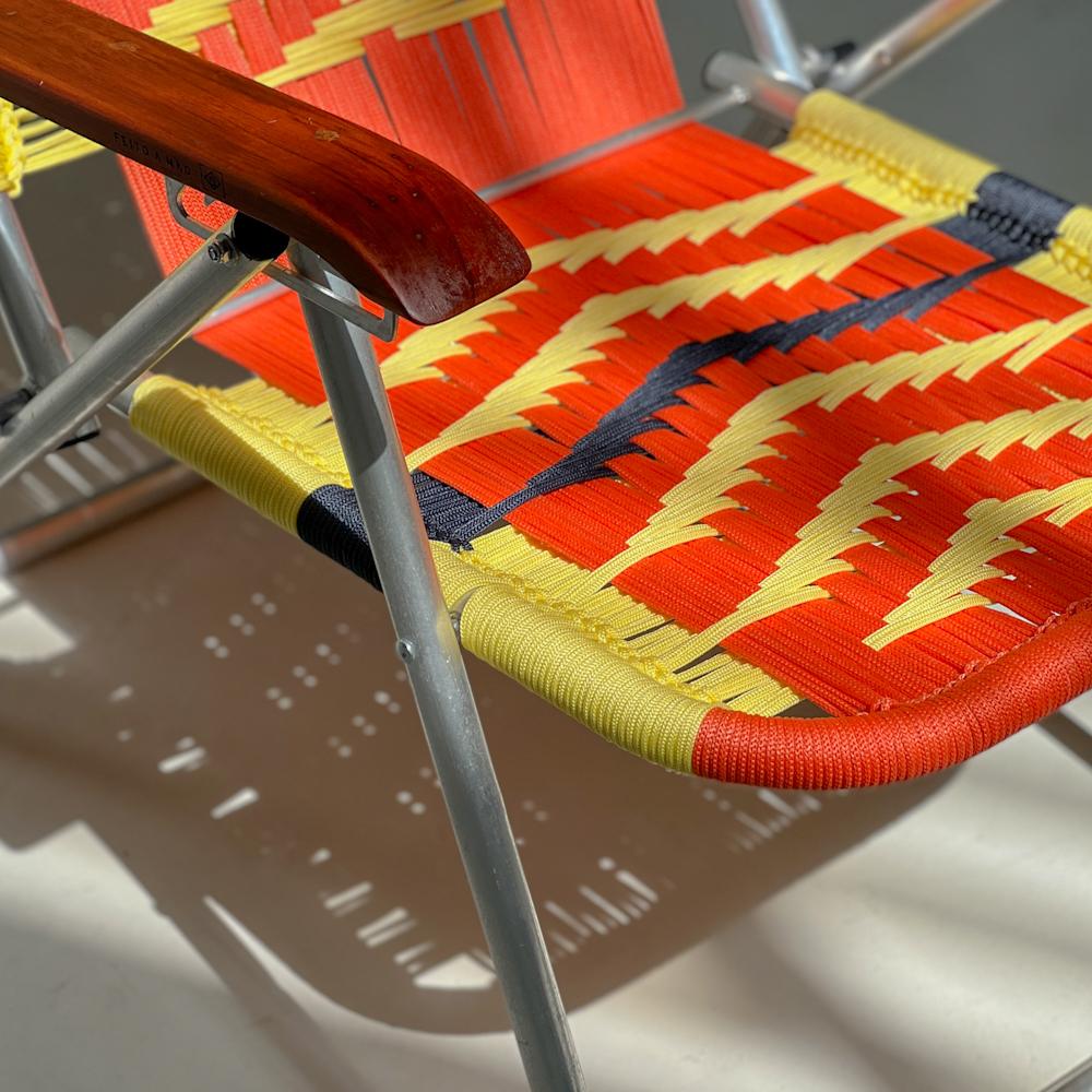 Reclining beach arm chair Japú - Trama 6 - Outdoor area - Dengô Brasil For Sale 1