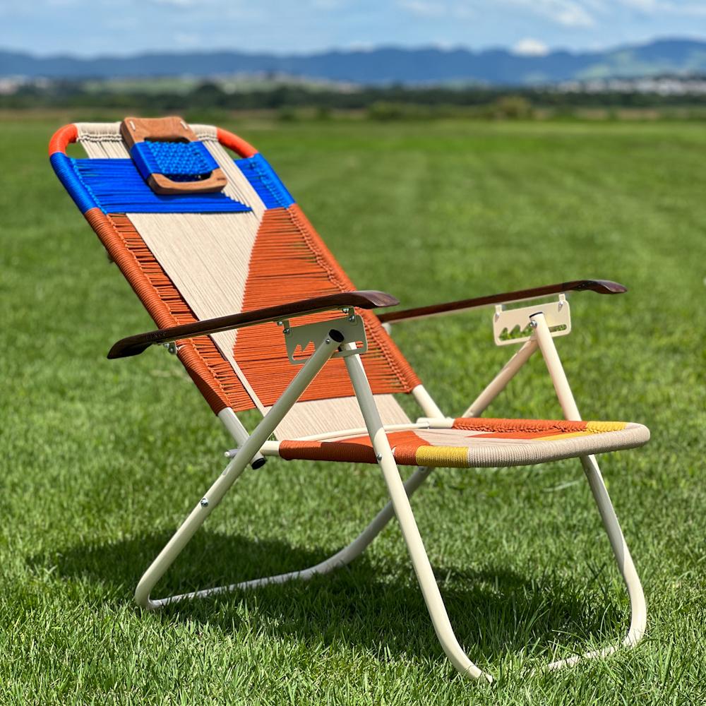 Reclining beach arm chair Japú - Trama 7 - Outdoor area - Dengô Brasil For Sale 3