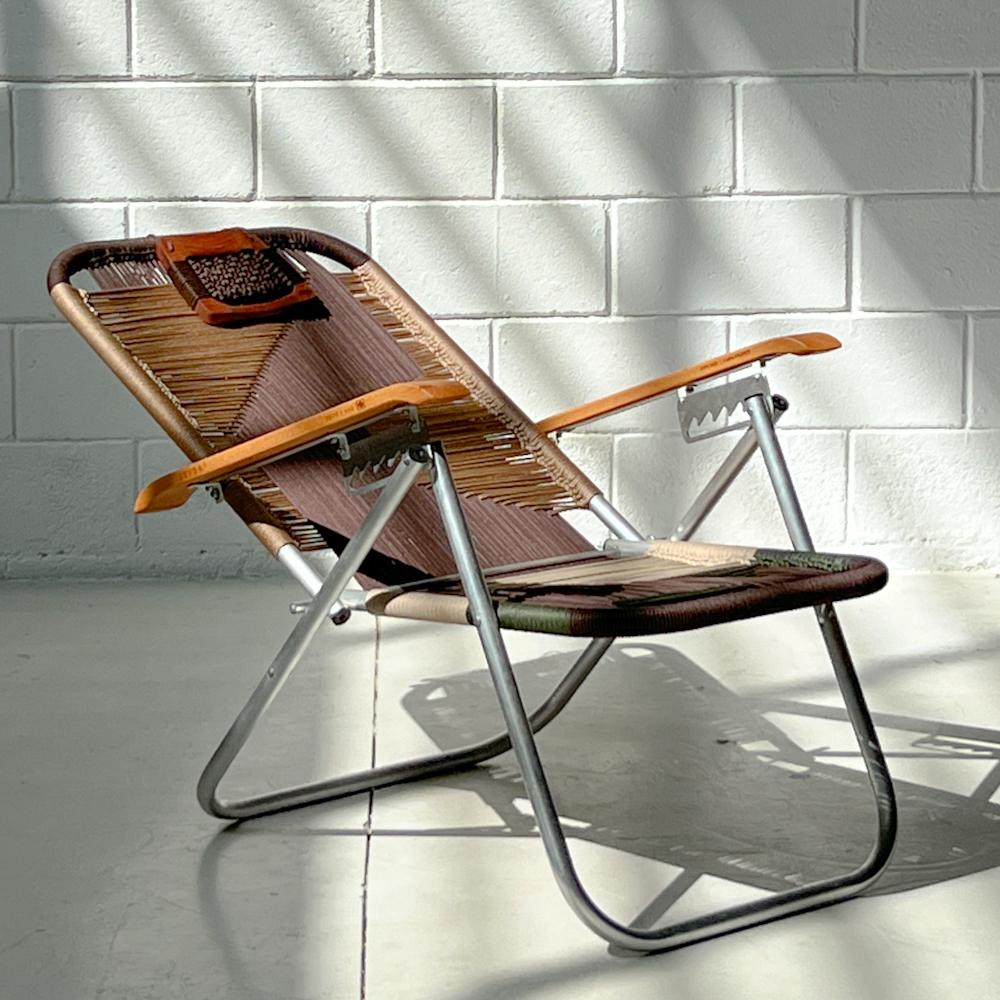 Contemporary Reclining beach arm chair Japú - Trama Classic 2 - Outdoor area - Dengô Brasil For Sale