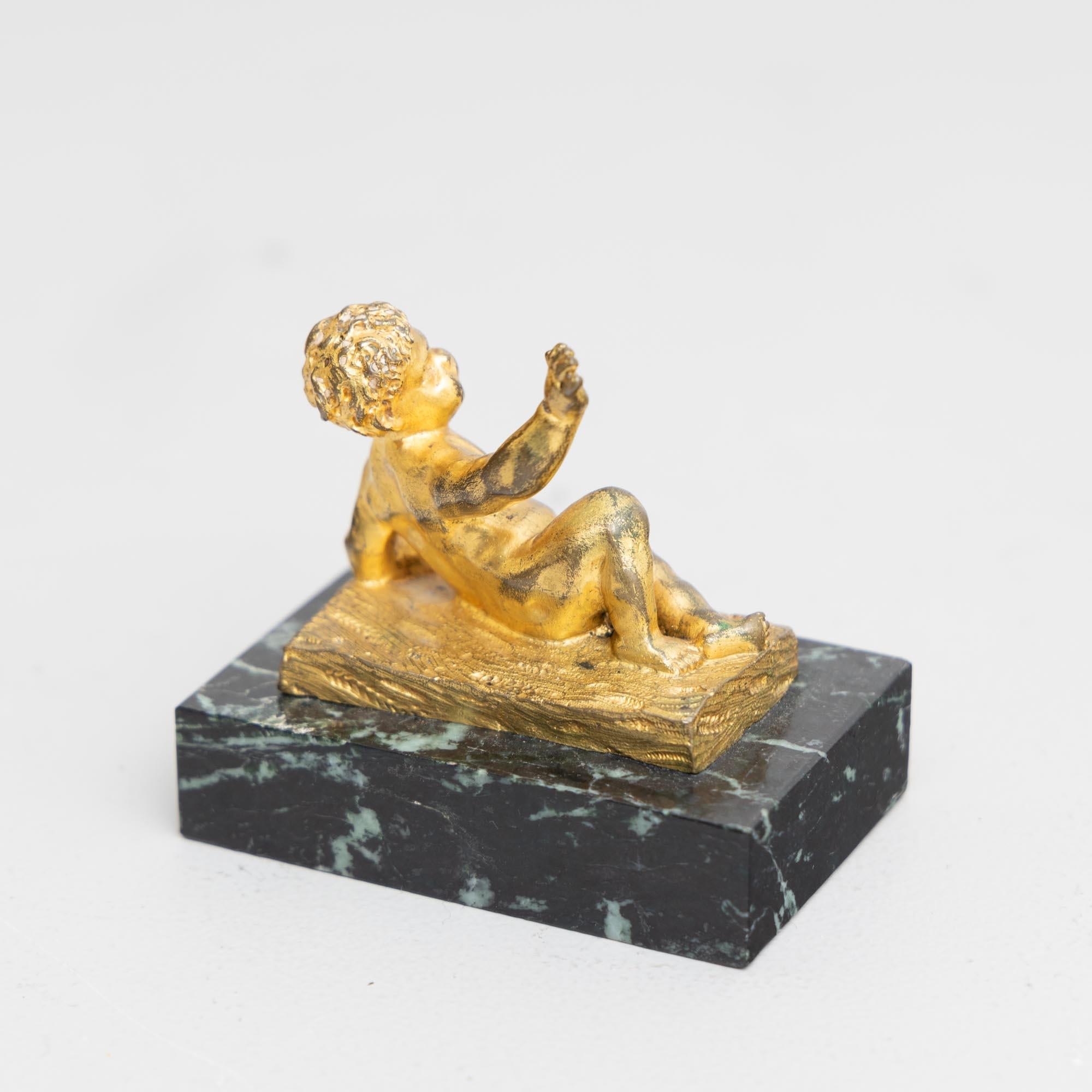 Reclining Bronze Putto, 19th Century For Sale 1