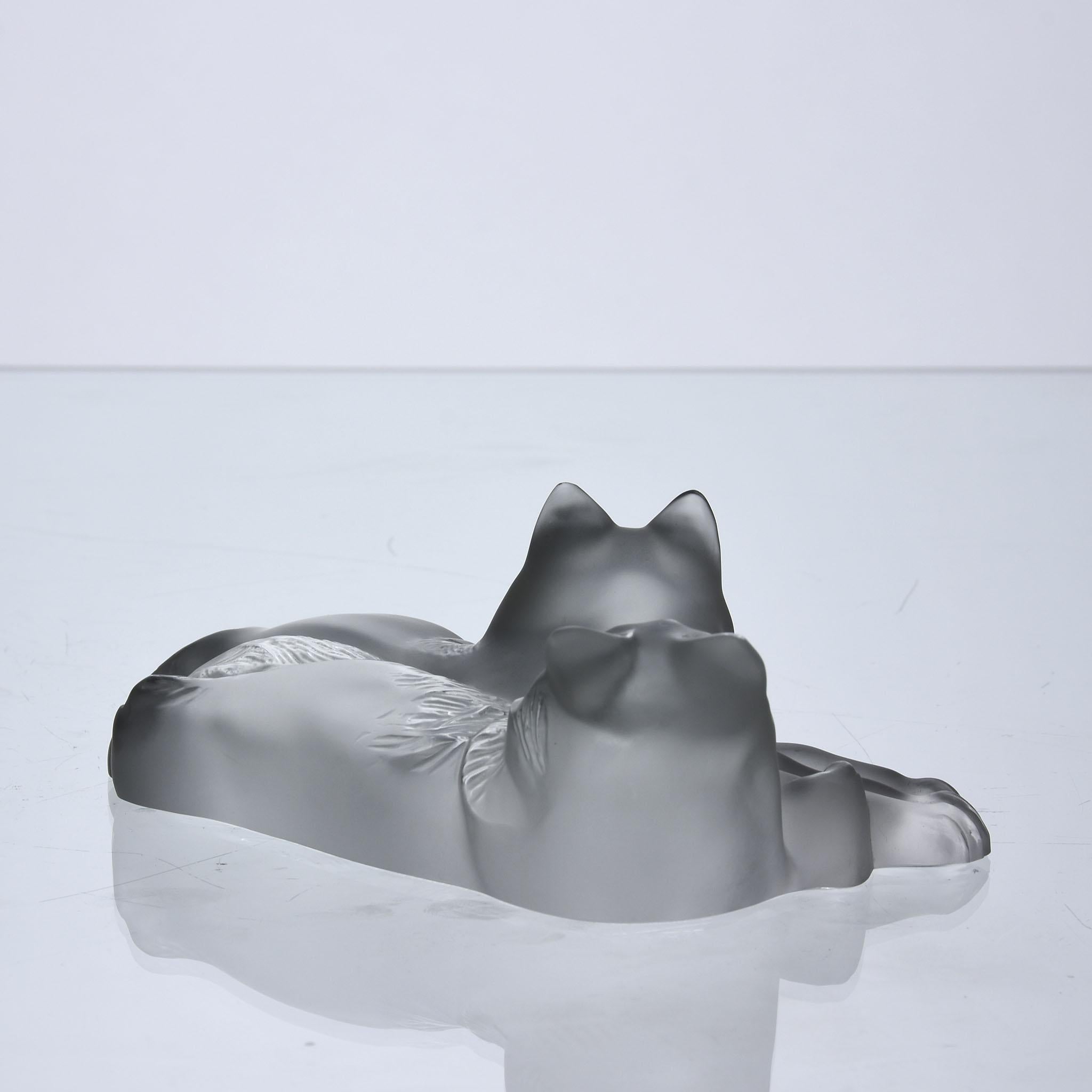 Frosted 20th Century Crystal Glass Study “Reclining Cats” by Marc Lalique, circa 1970