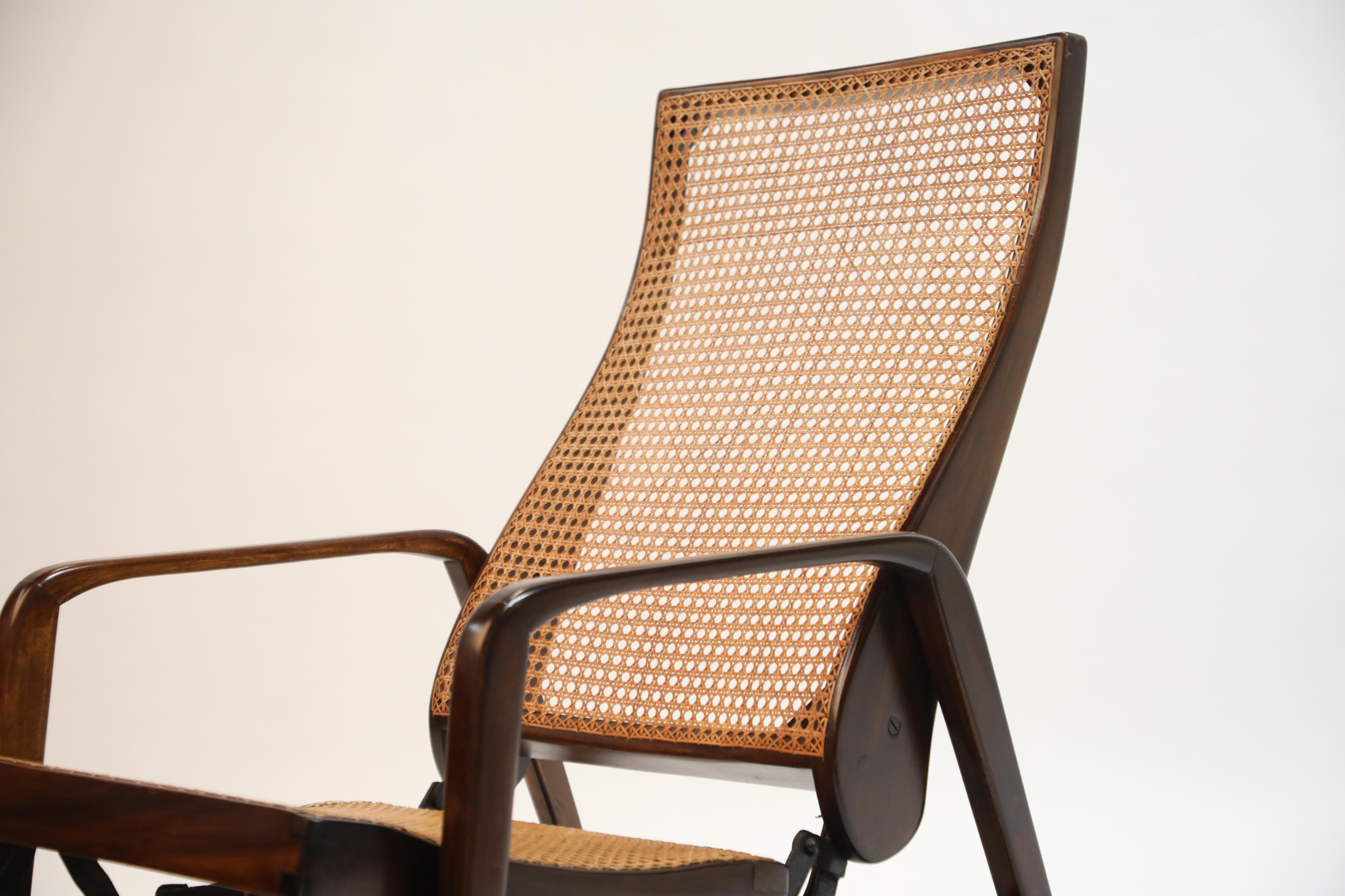 Reclining Chair in Brazilian Jacaranda Rosewood and Cane, Brazil, circa 1940 8