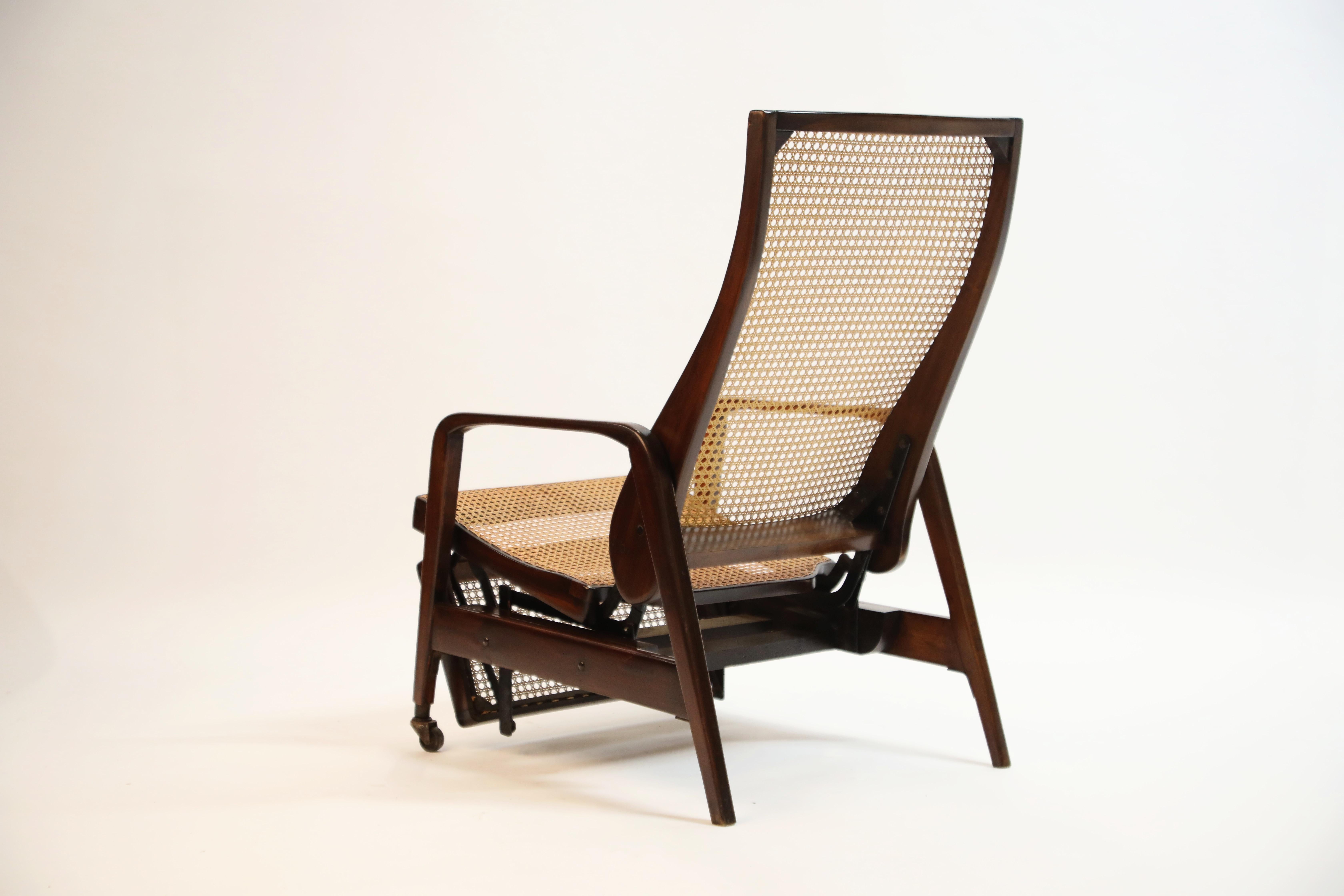 Modern Reclining Chair in Brazilian Jacaranda Rosewood and Cane, Brazil, circa 1940