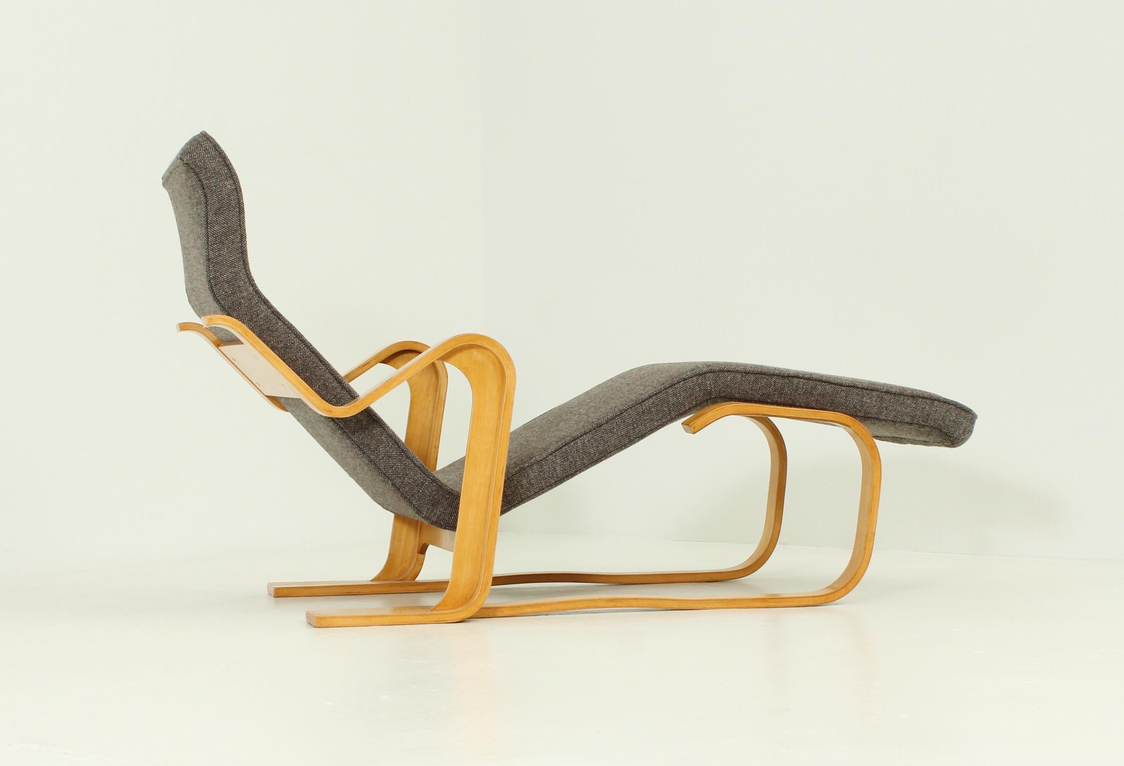 Reclining Chaise Longue by Marcel Breuer for Gavina 1