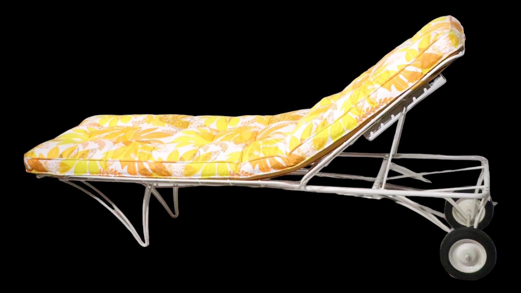 Reclining Daybed Poolside Garden Patio Chaise Lounge by Homecrest C 1950/1960s 5