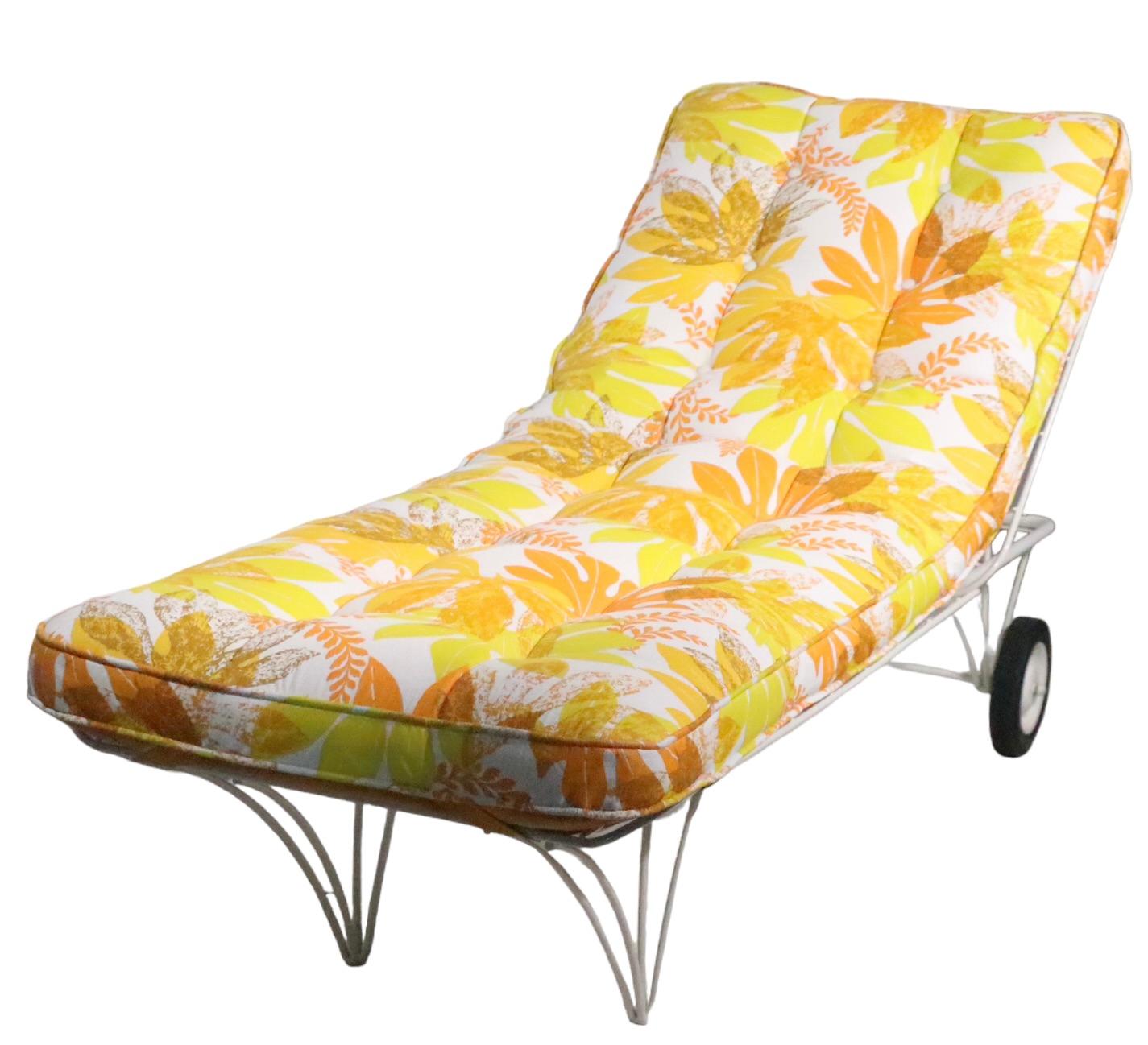 outdoor chaise daybed