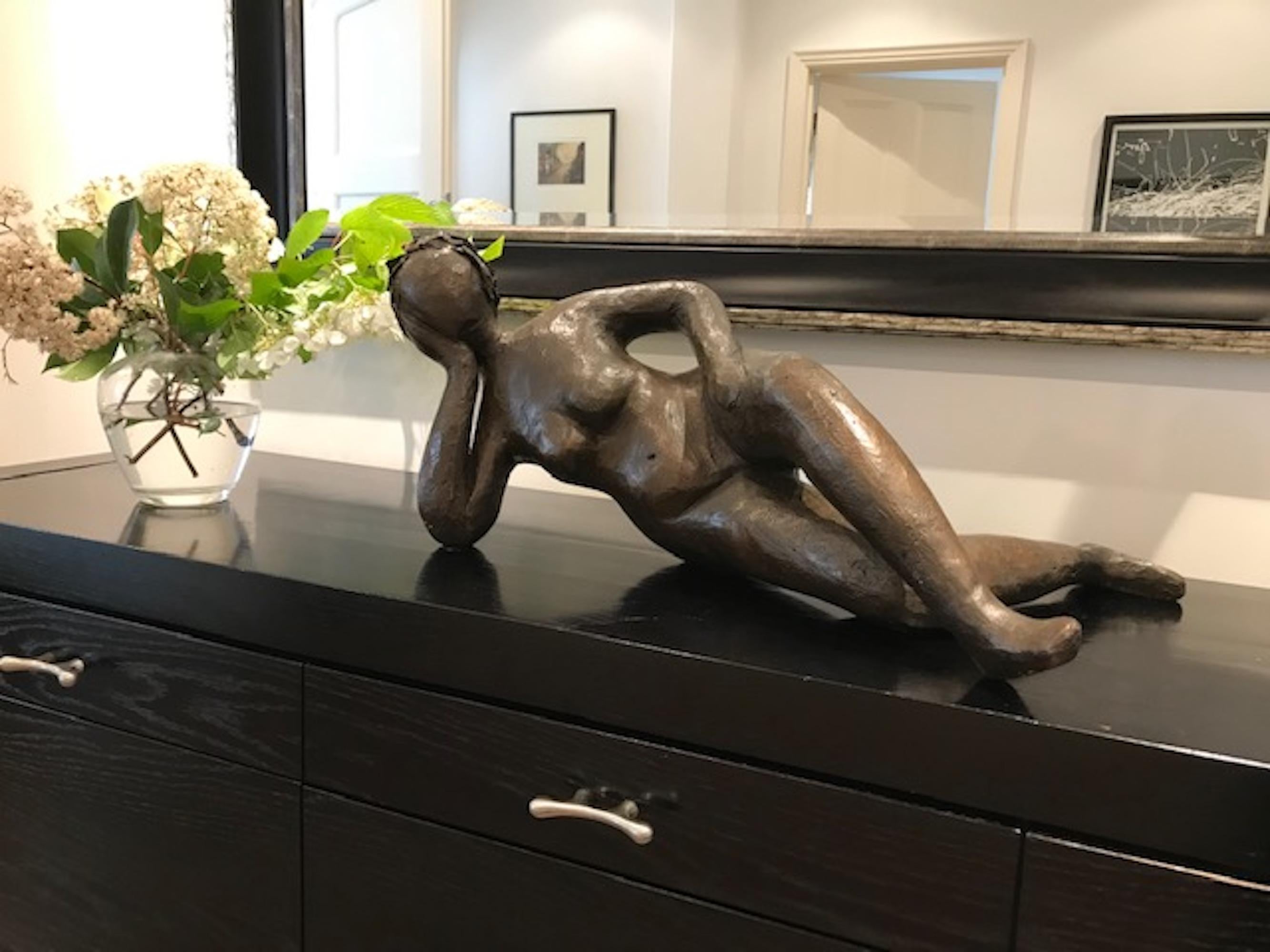 British Reclining figure sculpture For Sale