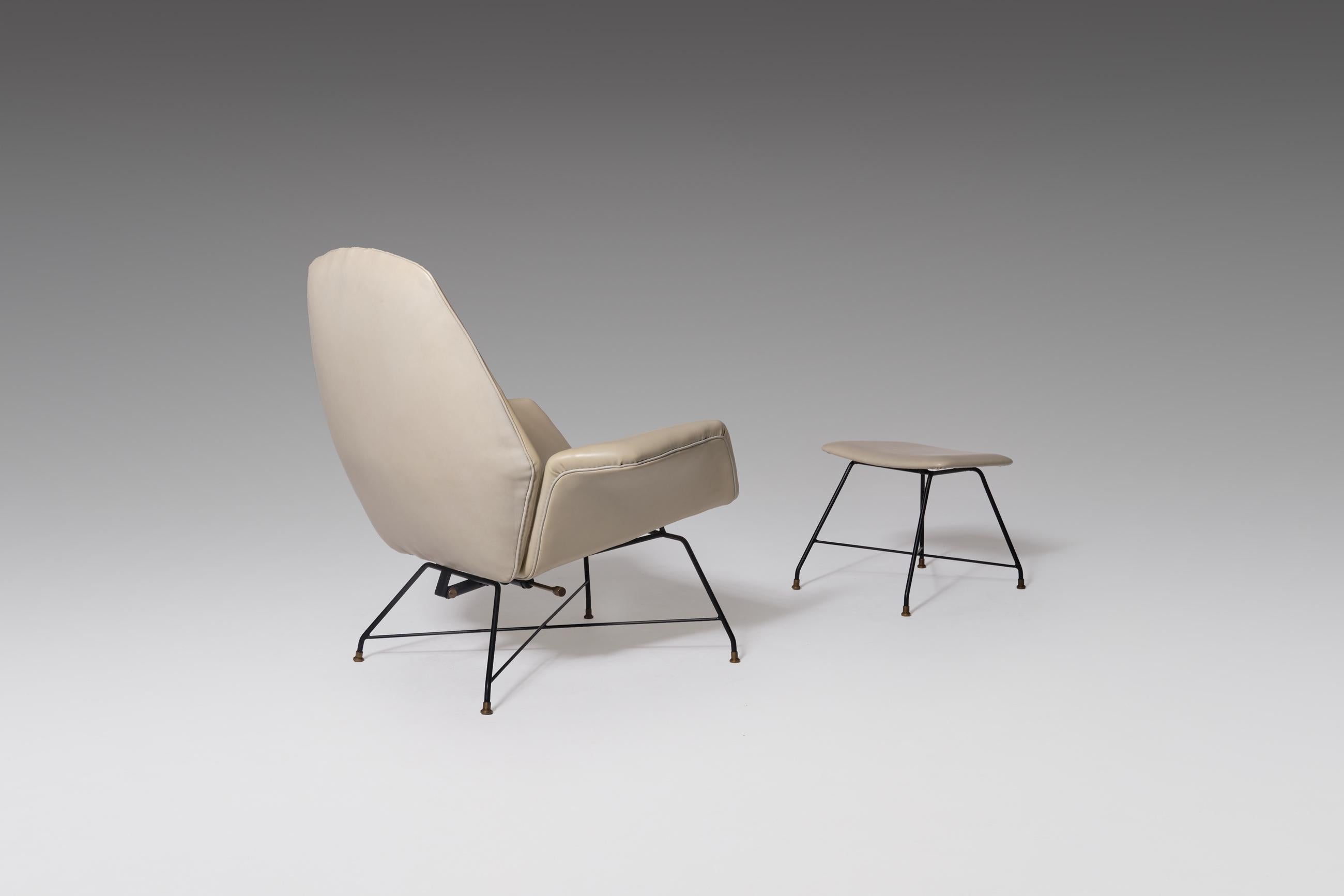 hocker lounge