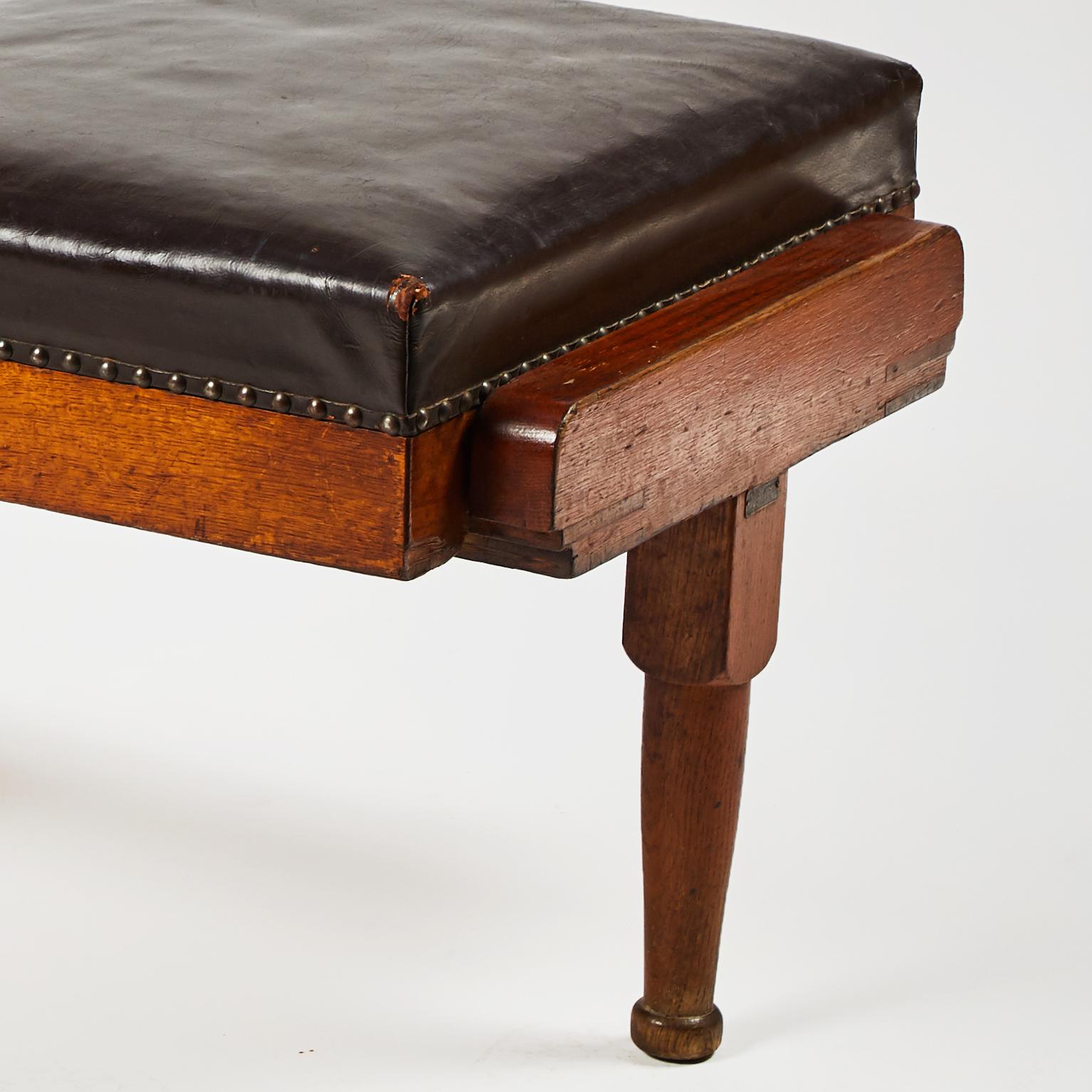 Louis Philippe Reclining Mahogany and Leather Upholstered Chaise from Mid-19th Century France