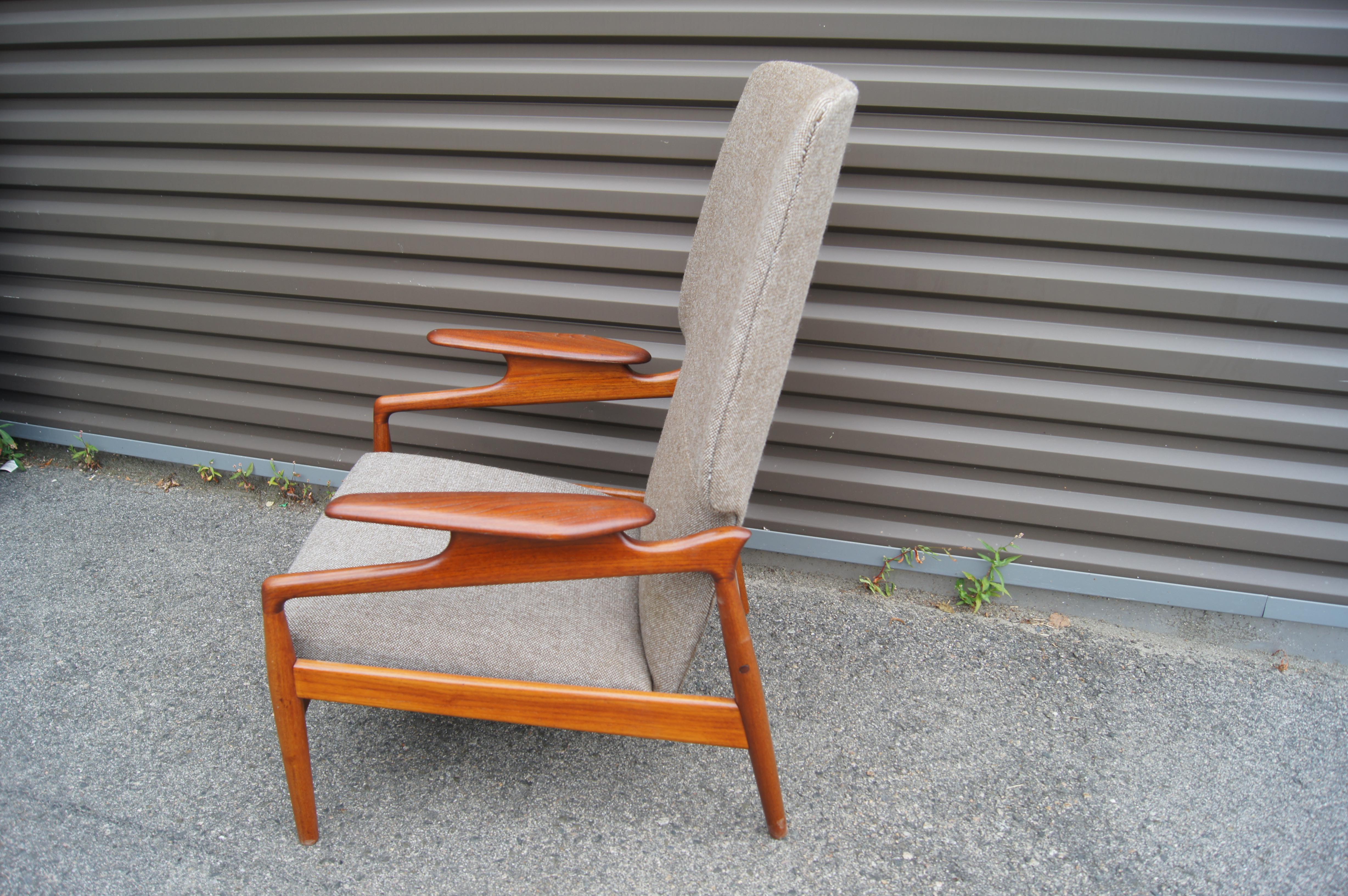 American Reclining Teak Lounge Chair by John Boné