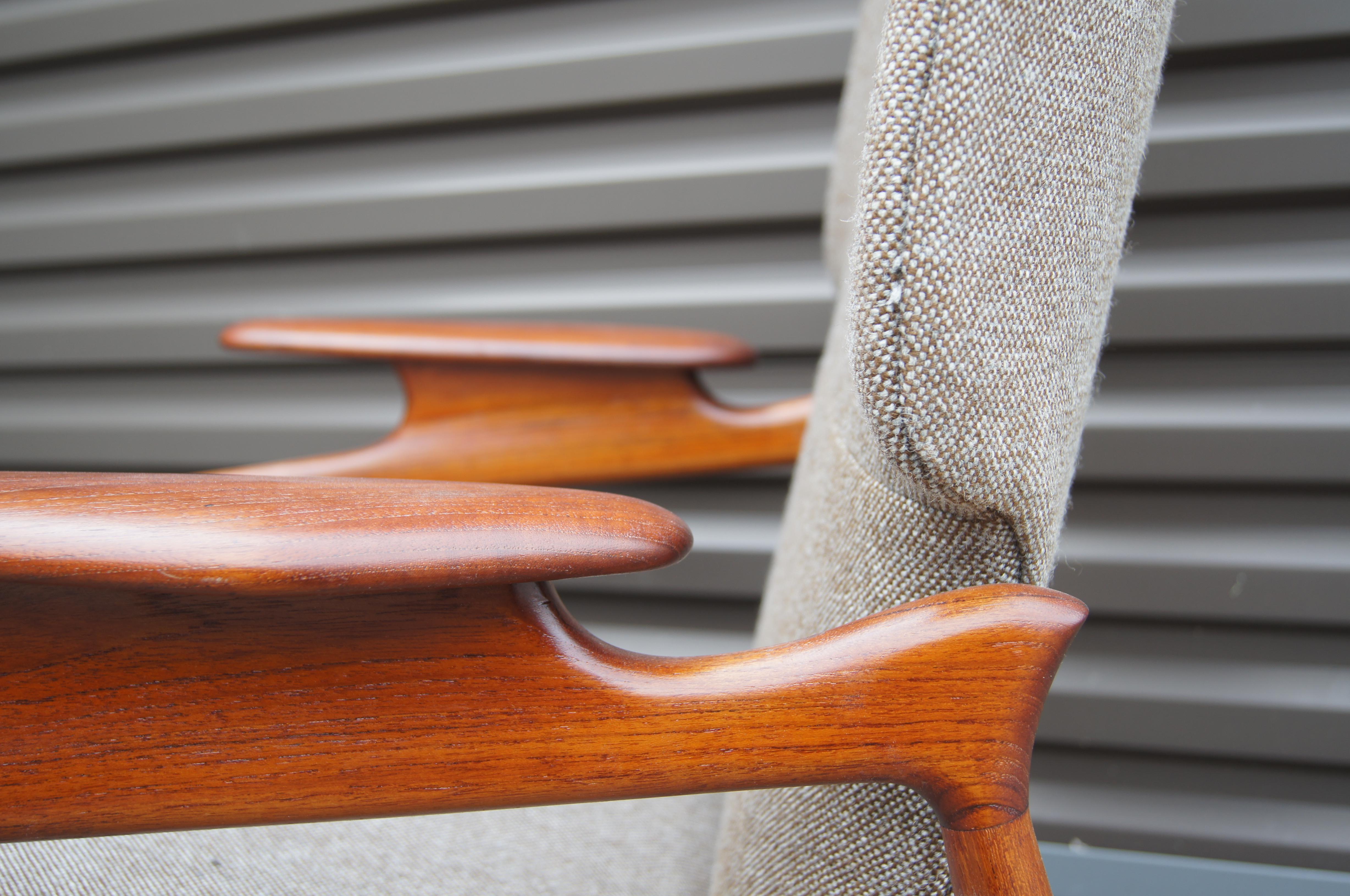 Reclining Teak Lounge Chair by John Boné In Good Condition In Dorchester, MA