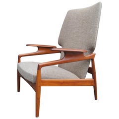 Reclining Teak Lounge Chair by John Boné