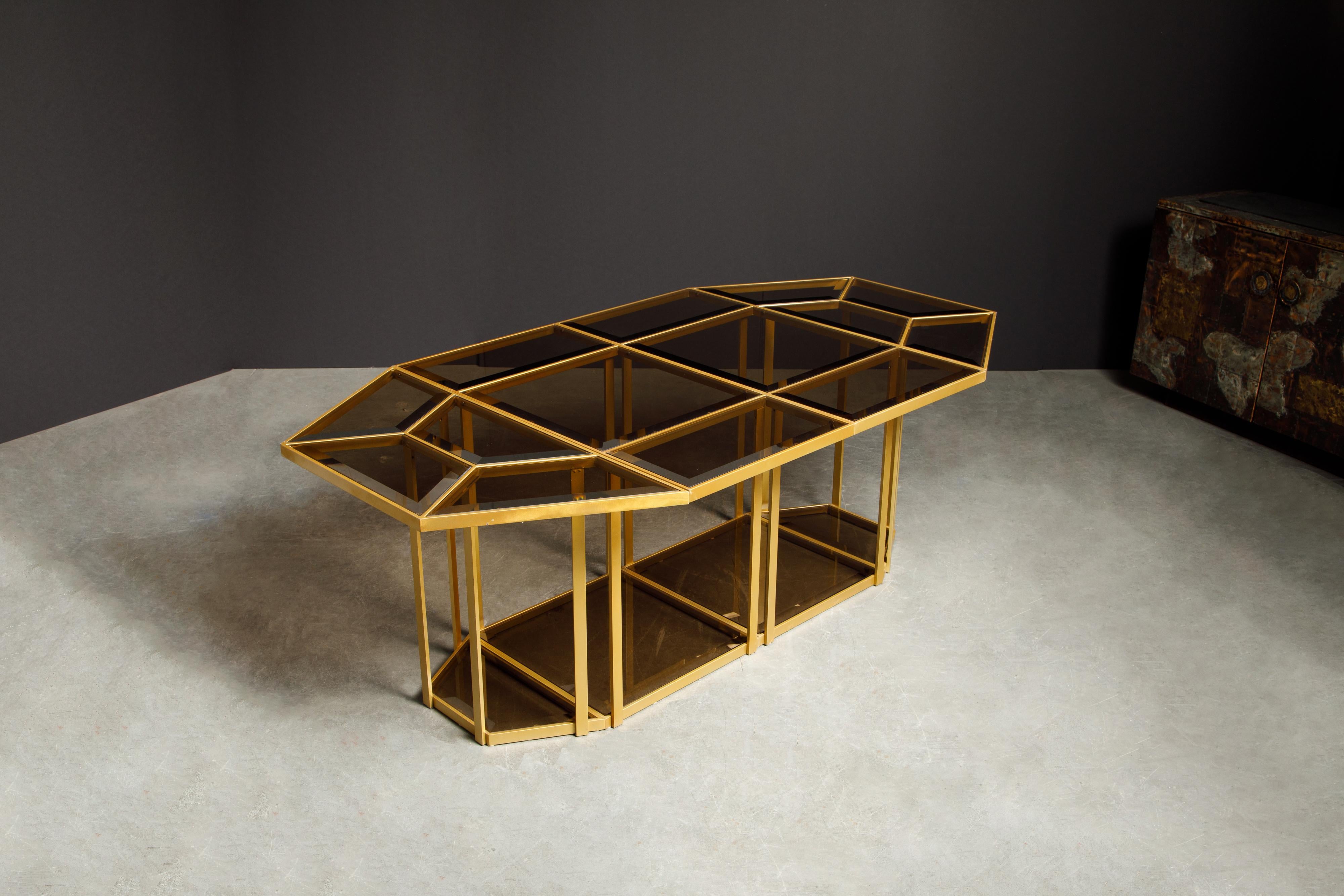 Américain Table reconfigurable pour salle à manger, café ou centre de table en verre doré et fumé, vers 1980 en vente