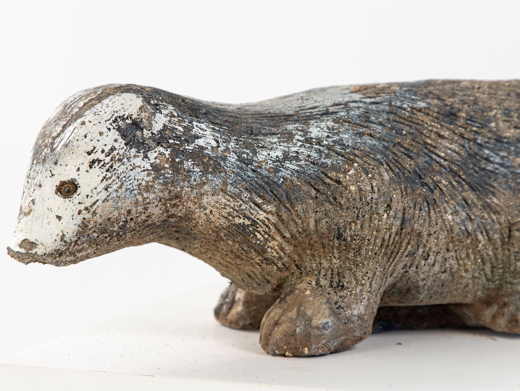Reconstituted Stone Badger Garden Ornament, England 1960s Inglés en venta