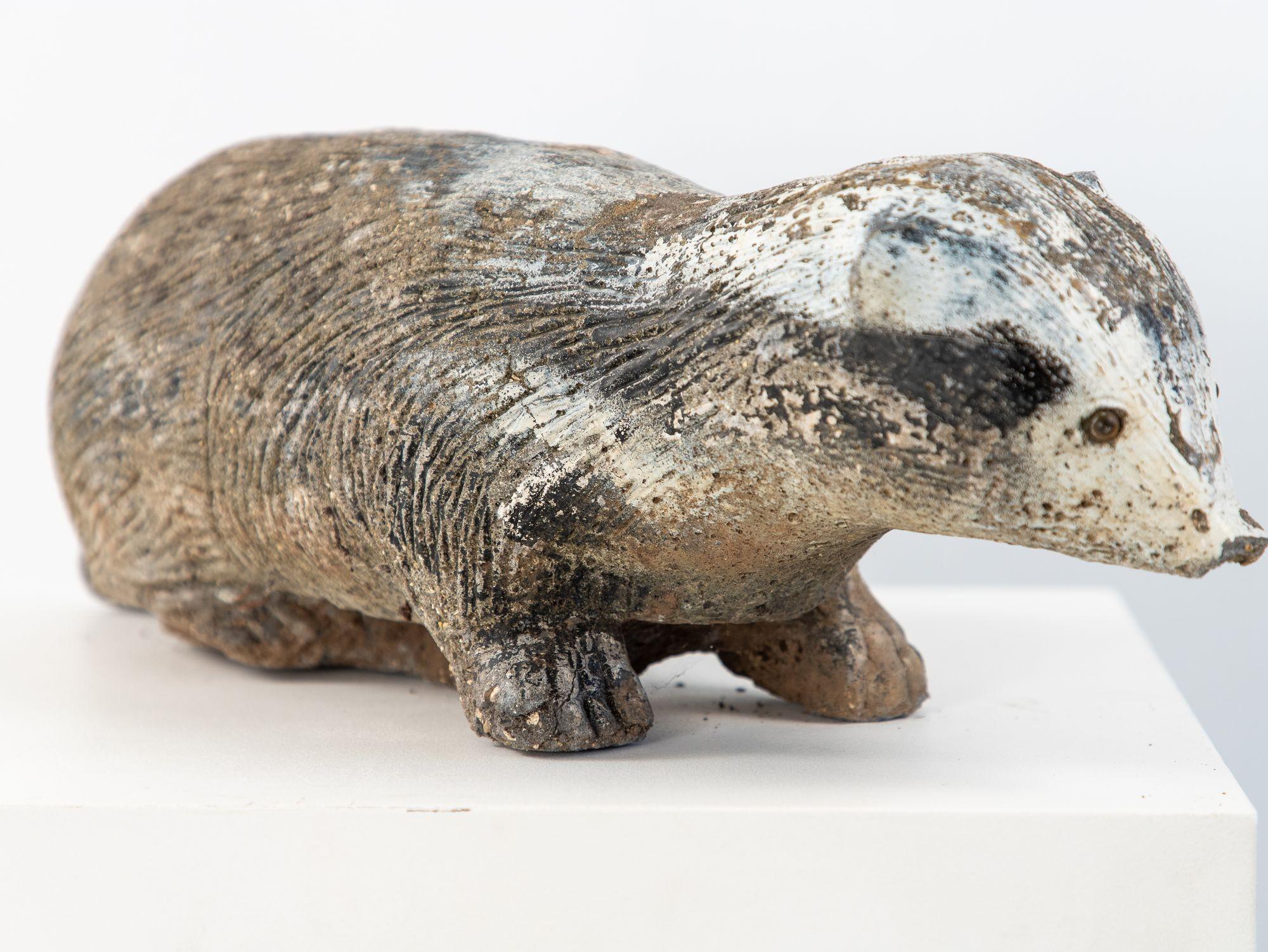 Reconstituted Stone Badger Garden Ornament, England 1960s Concreto en venta